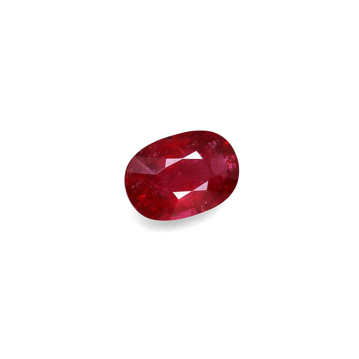 red rubellite tourmaline, 8.28ct oval cut — view 3