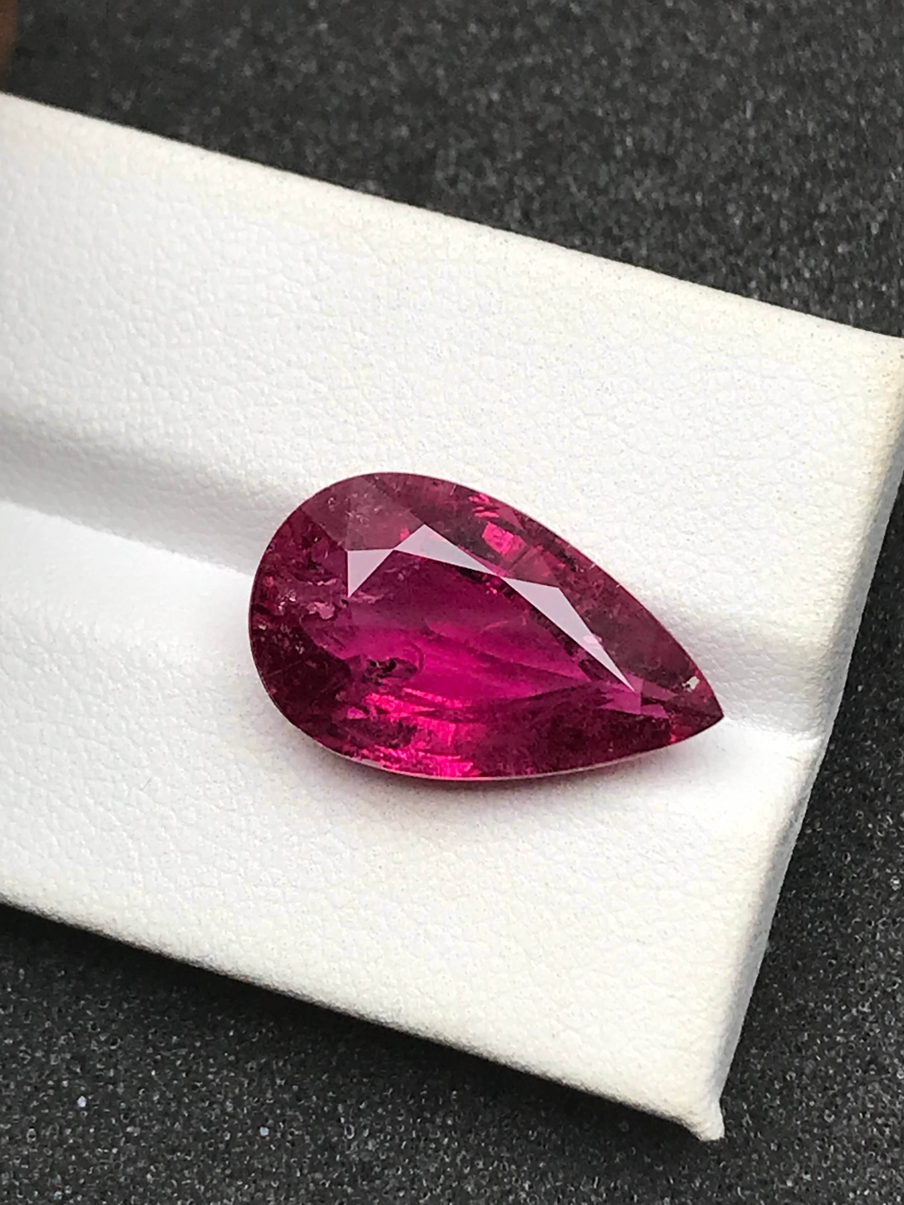 Vivid pink rubellite tourmaline, 10.27ct pear cut — view 6