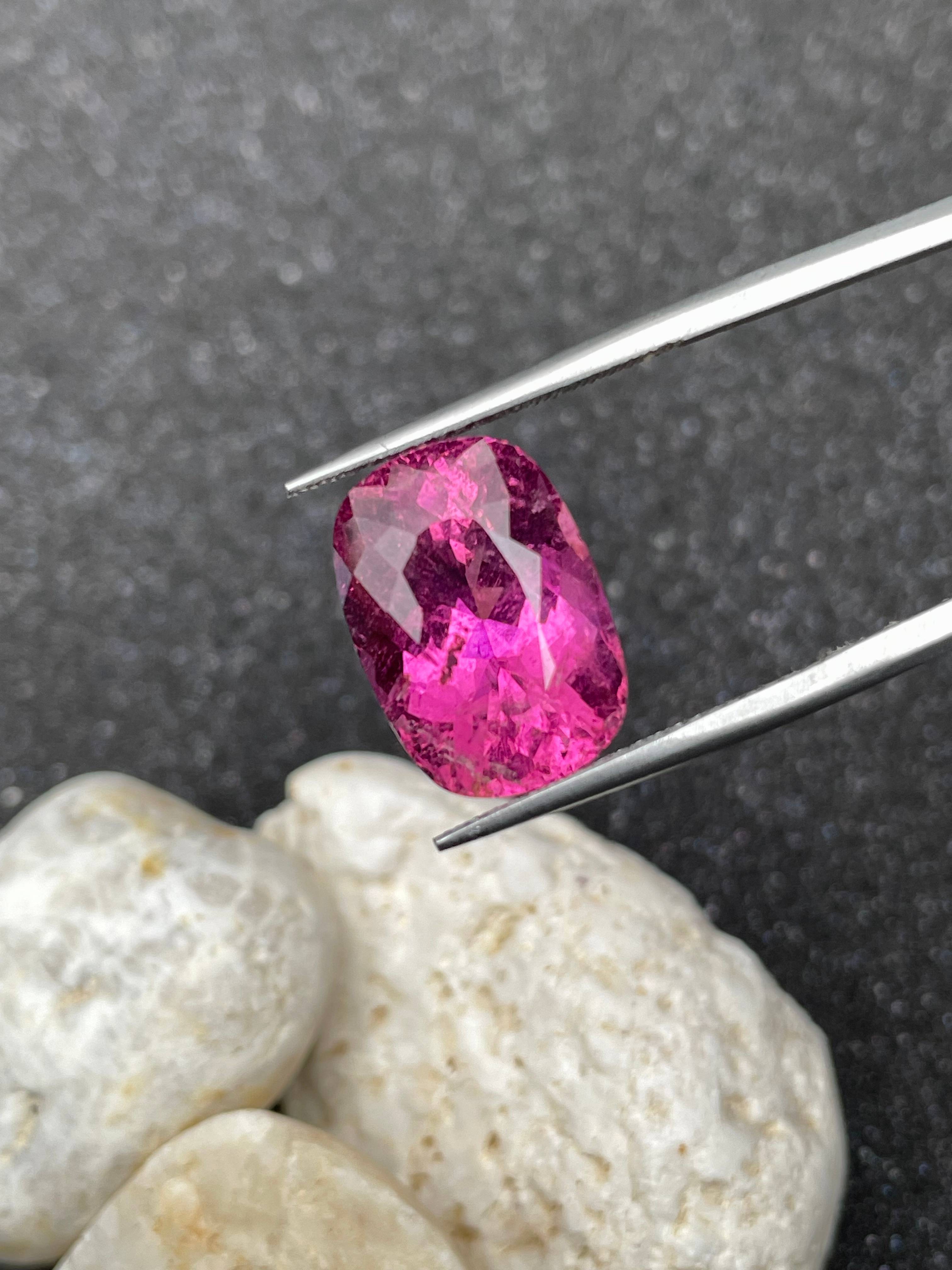 flower pink rubellite tourmaline, 9.35ct cushion cut — view 7