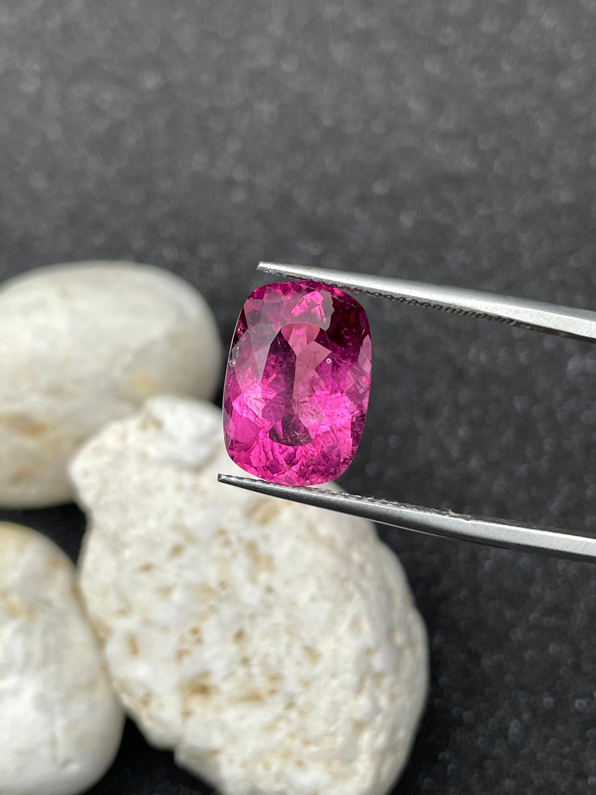 flower pink rubellite tourmaline, 7.19ct cushion cut — view 5