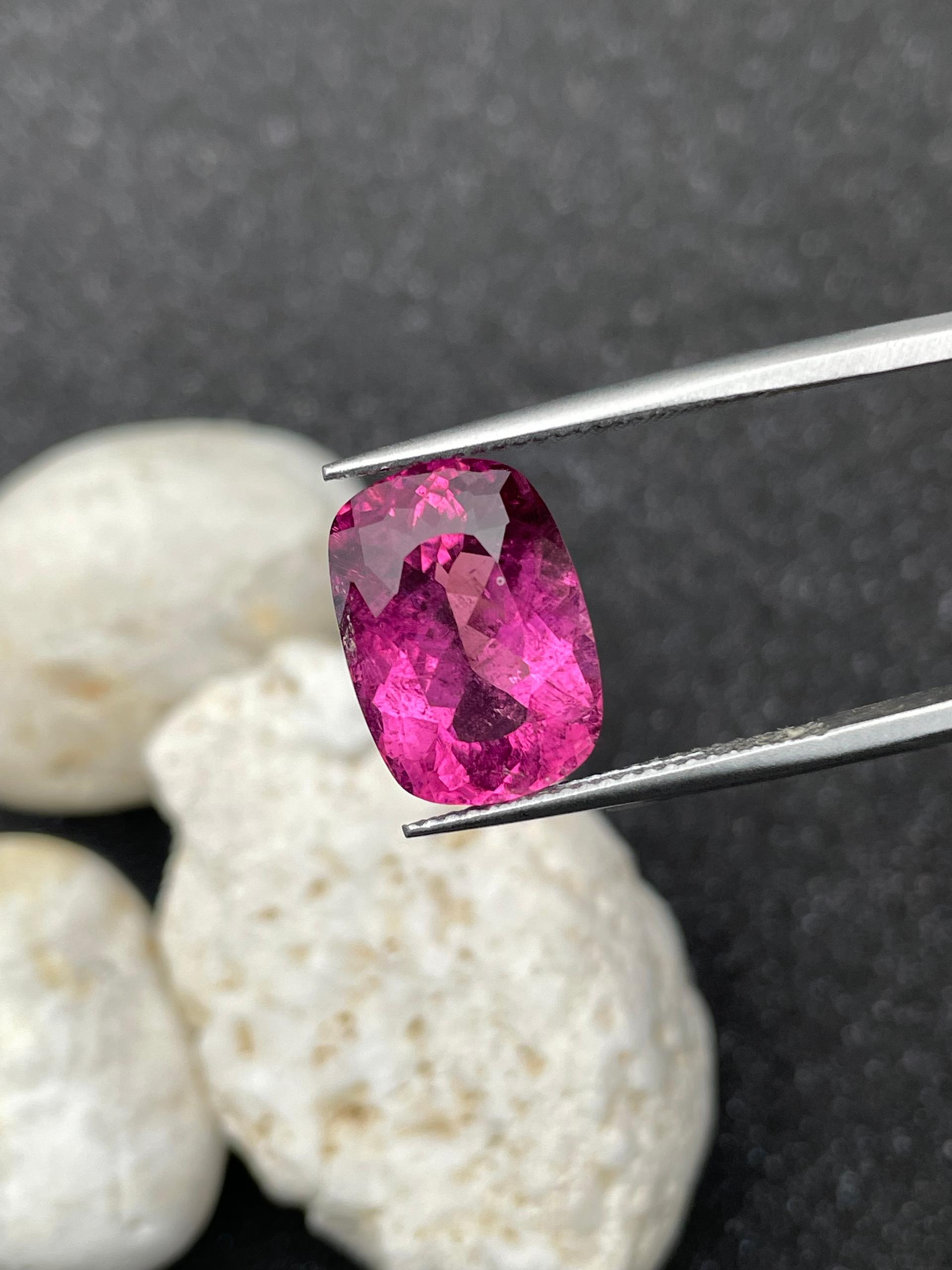 flower pink rubellite tourmaline, 7.19ct cushion cut — view 6