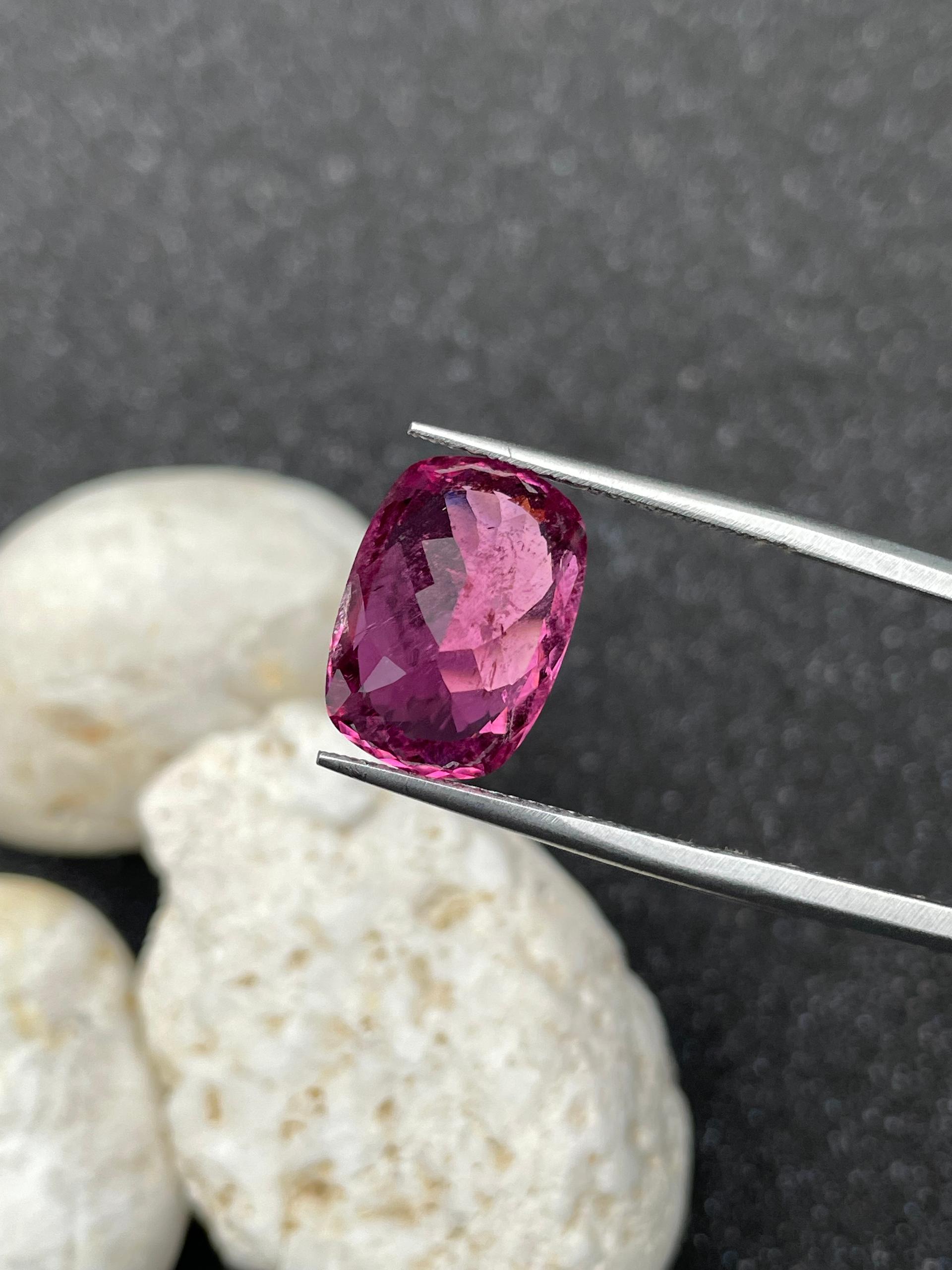 flower pink rubellite tourmaline, 7.19ct cushion cut — view 7