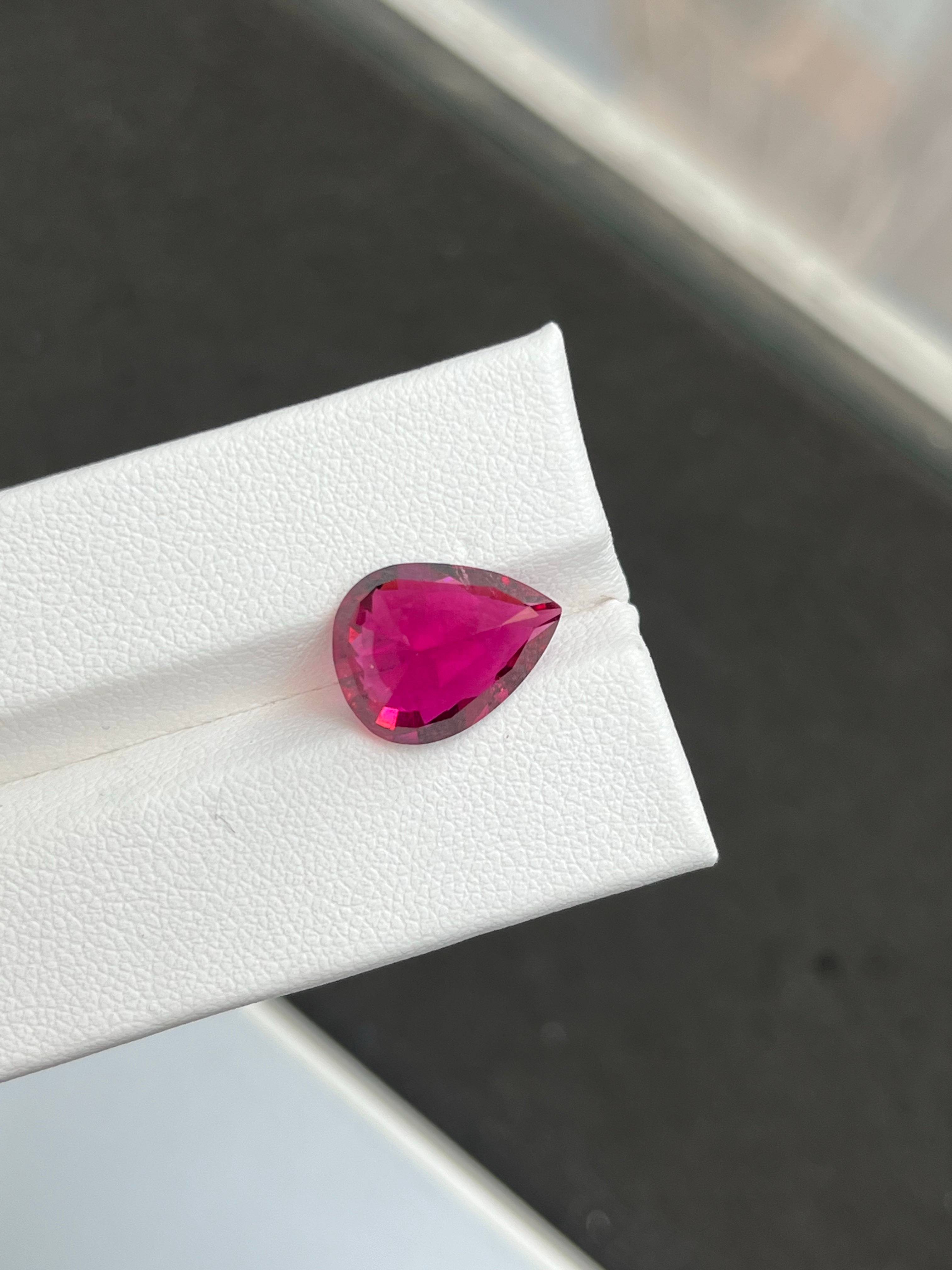 Vivid pink rubellite tourmaline, 5.67ct pear cut — view 8