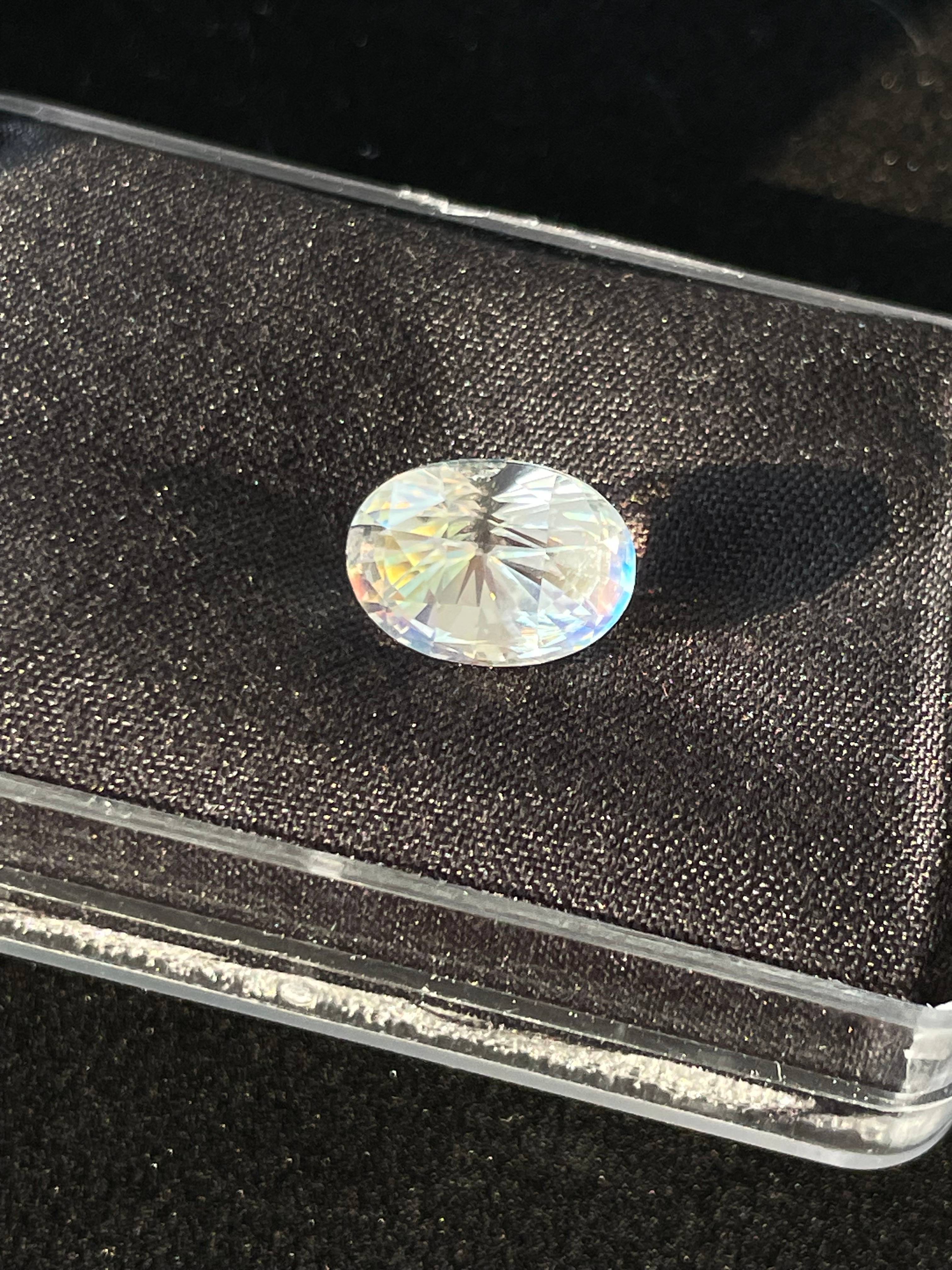 mixed colour rainbow moonstone, 5.29ct oval cut — view 7
