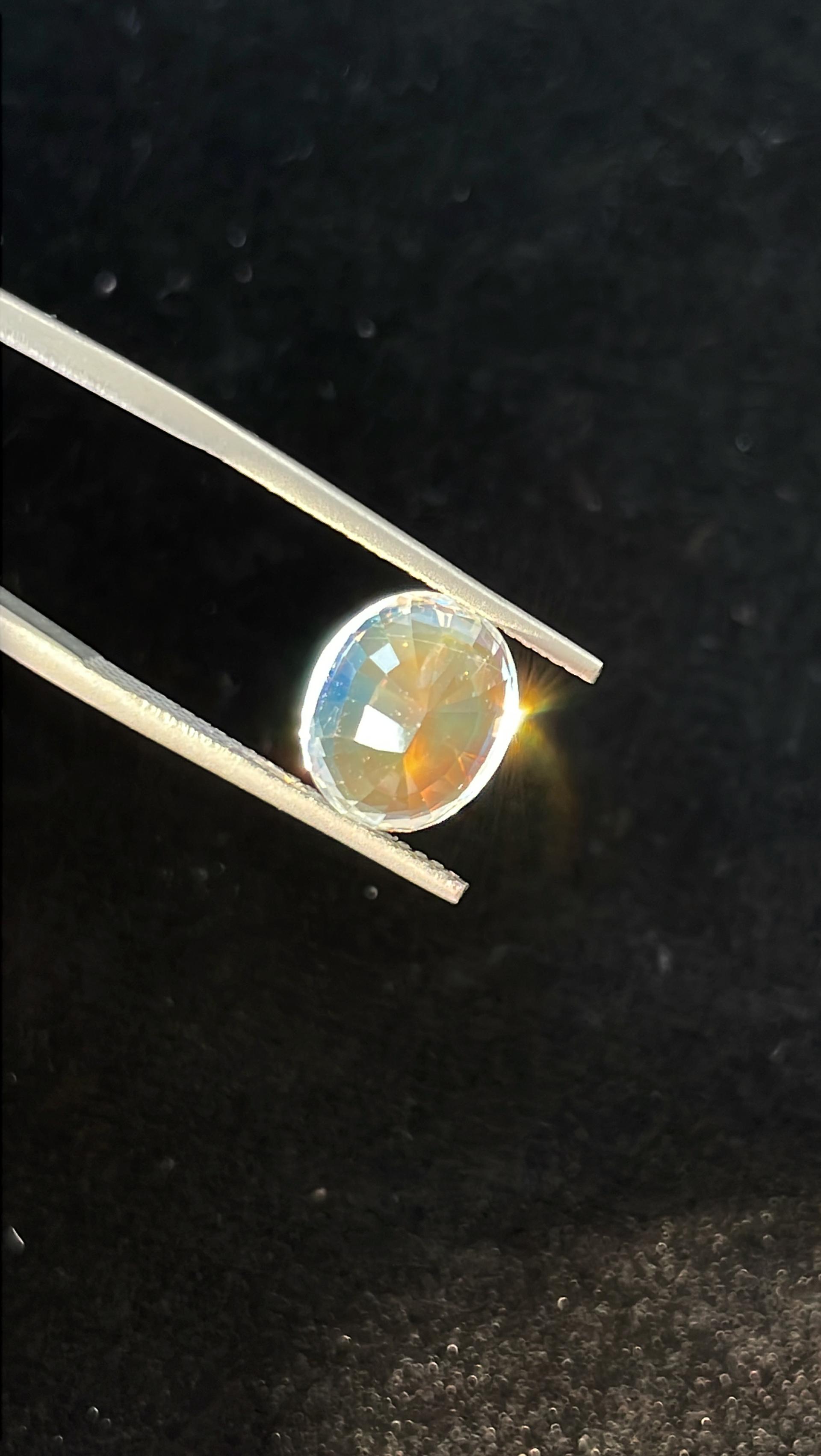mixed colour rainbow moonstone, 4.42ct oval cut — view 7