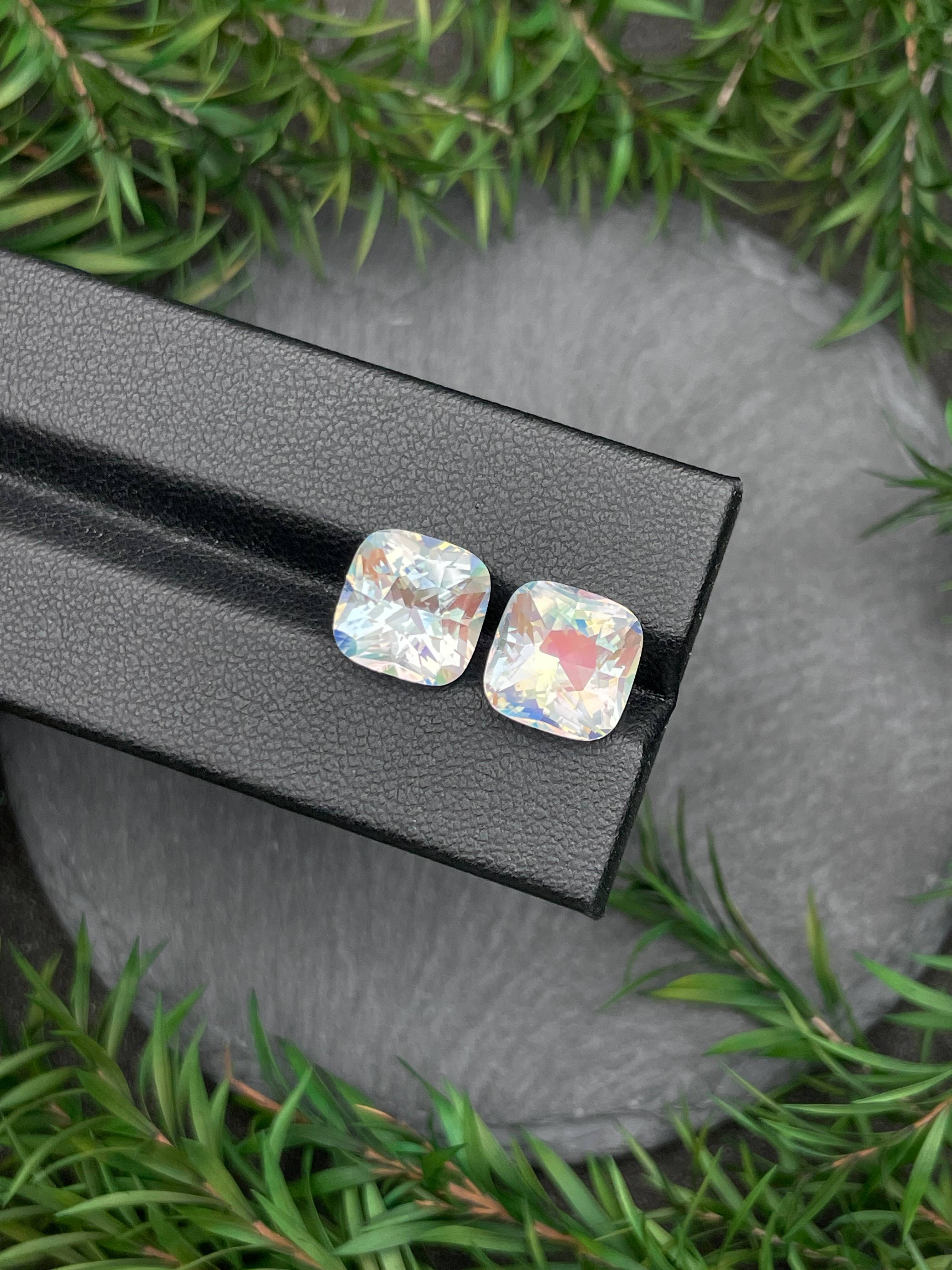 mixed colour rainbow moonstone, 8.79ct cushion cut — view 5