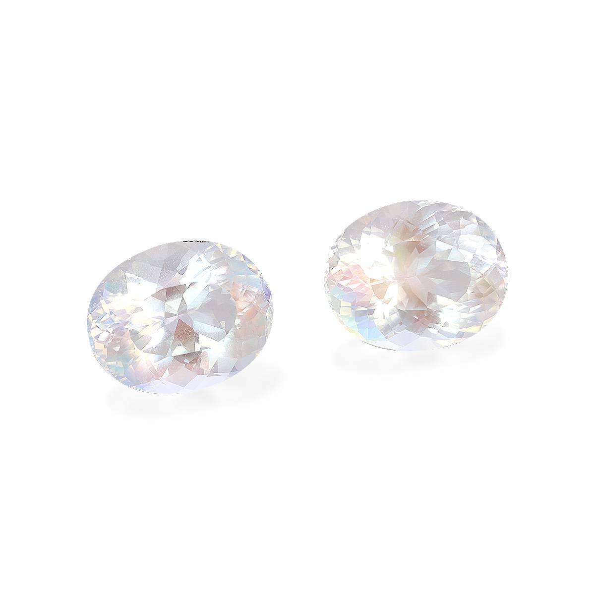 mixed colour rainbow moonstone, 5.47ct oval cut — view 3