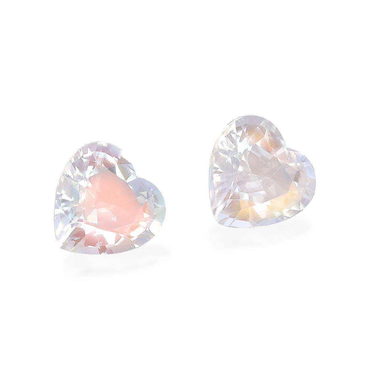 mixed colour rainbow moonstone, 5.1ct heart cut — view 3