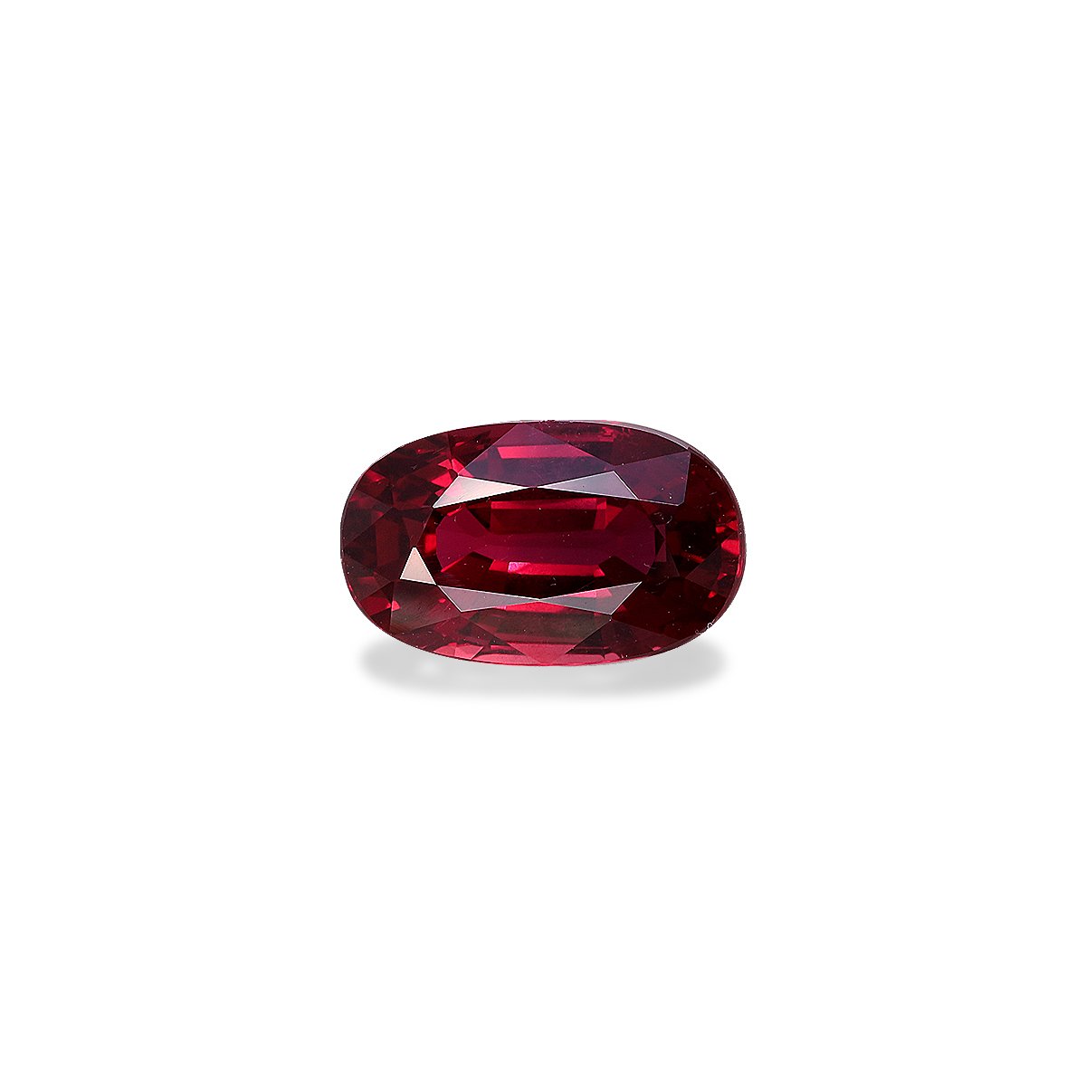red mozambique ruby, 2.66ct oval cut — main view