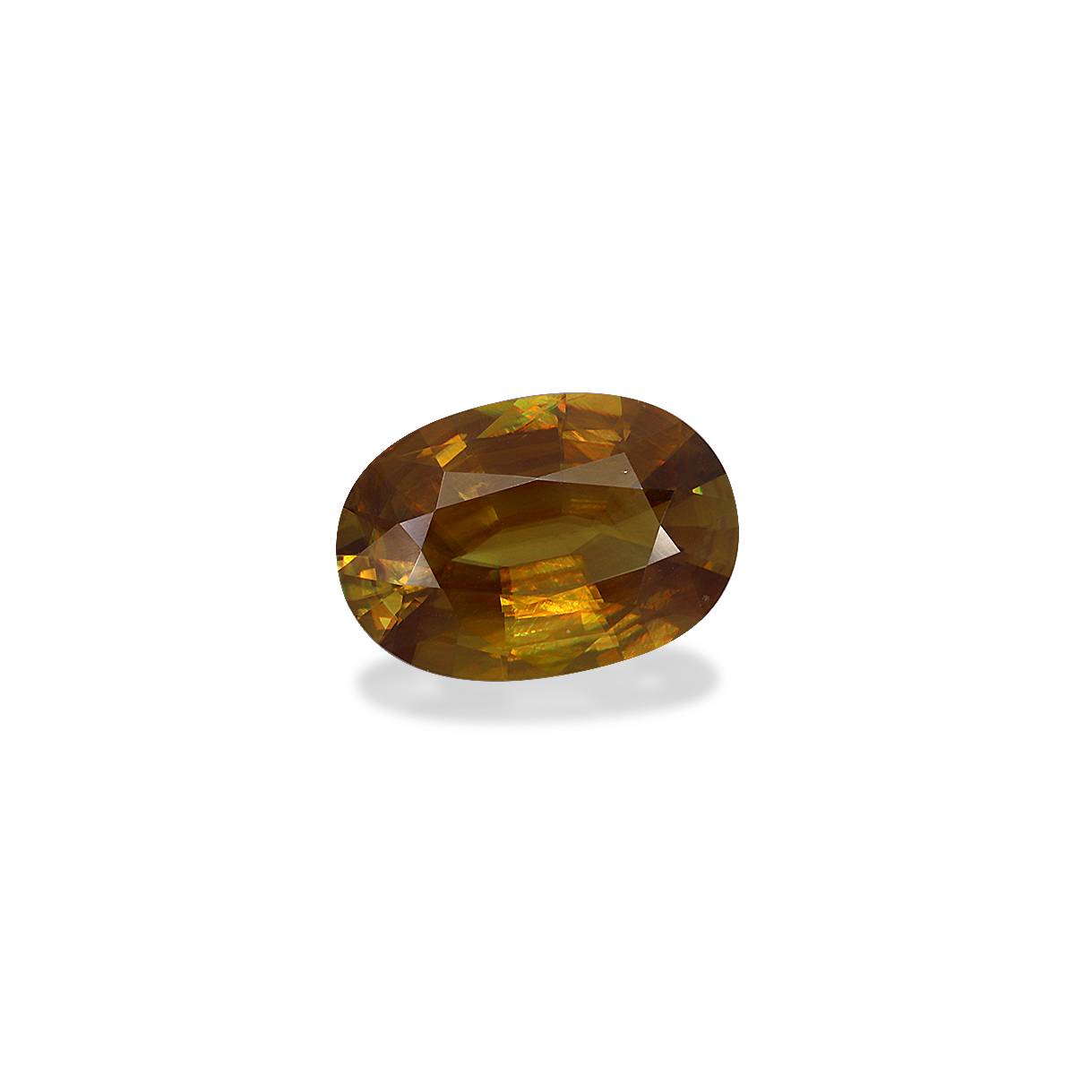 corn yellow sphene, 4.44ct oval cut — view 3
