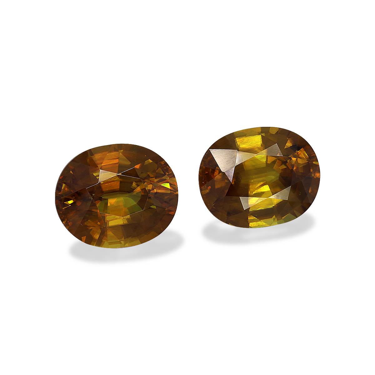 honey yellow sphene, 14.91ct oval cut — view 3