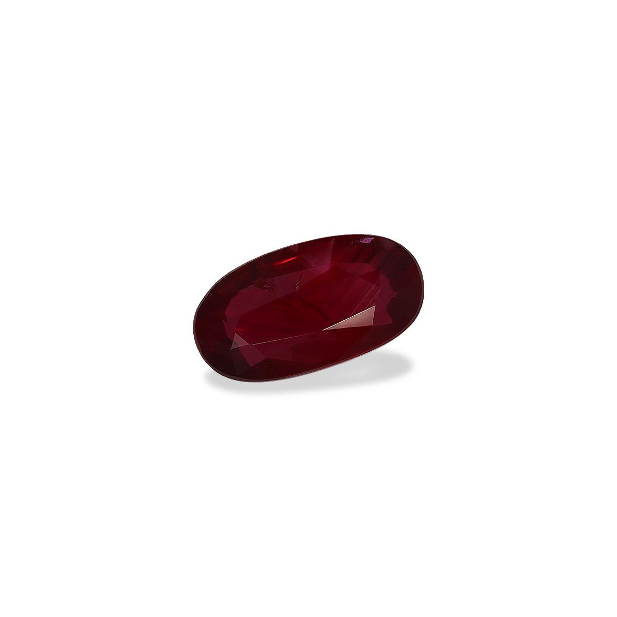 red mozambique ruby, 3.03ct oval cut — view 3