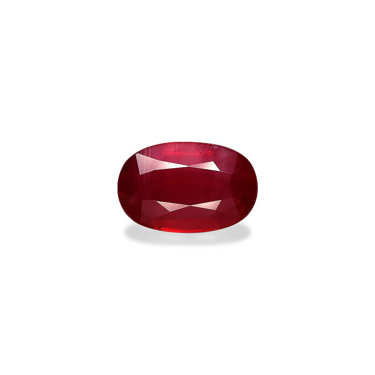red mozambique ruby, 3.36ct oval cut — main view