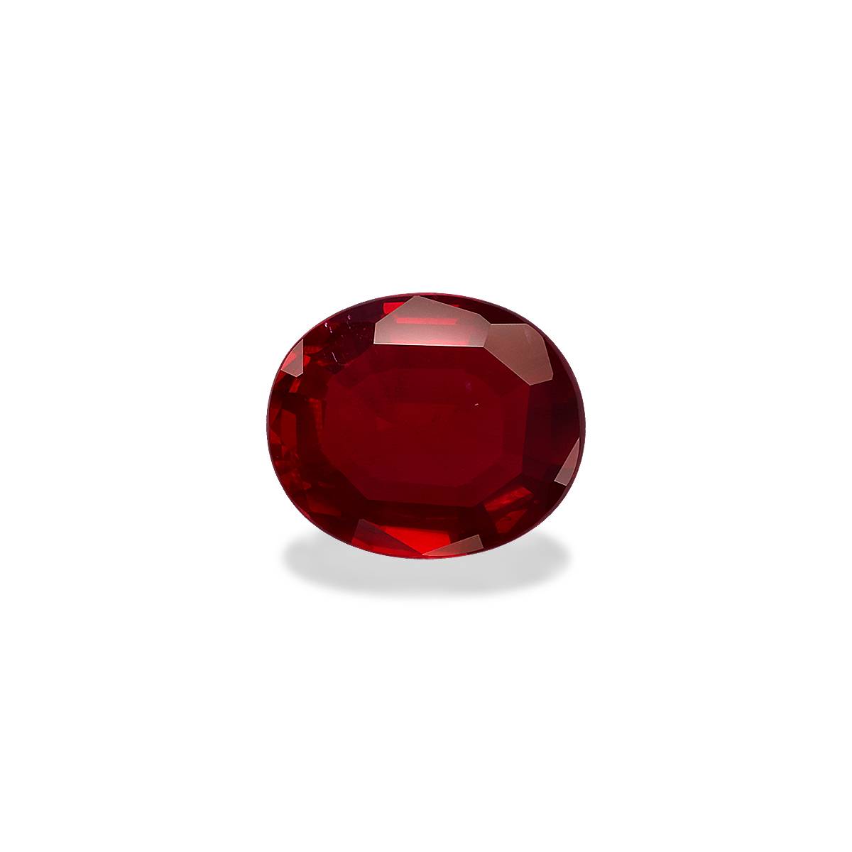 red mozambique ruby, 3ct cushion cut — main view
