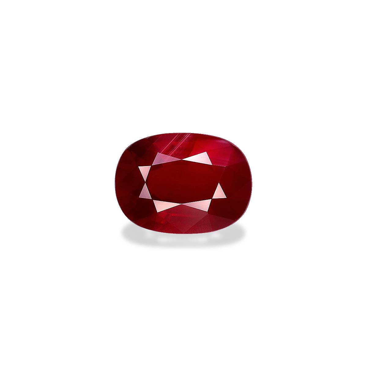 Pigeons Blood red mozambique ruby, 3.34ct oval cut — main view