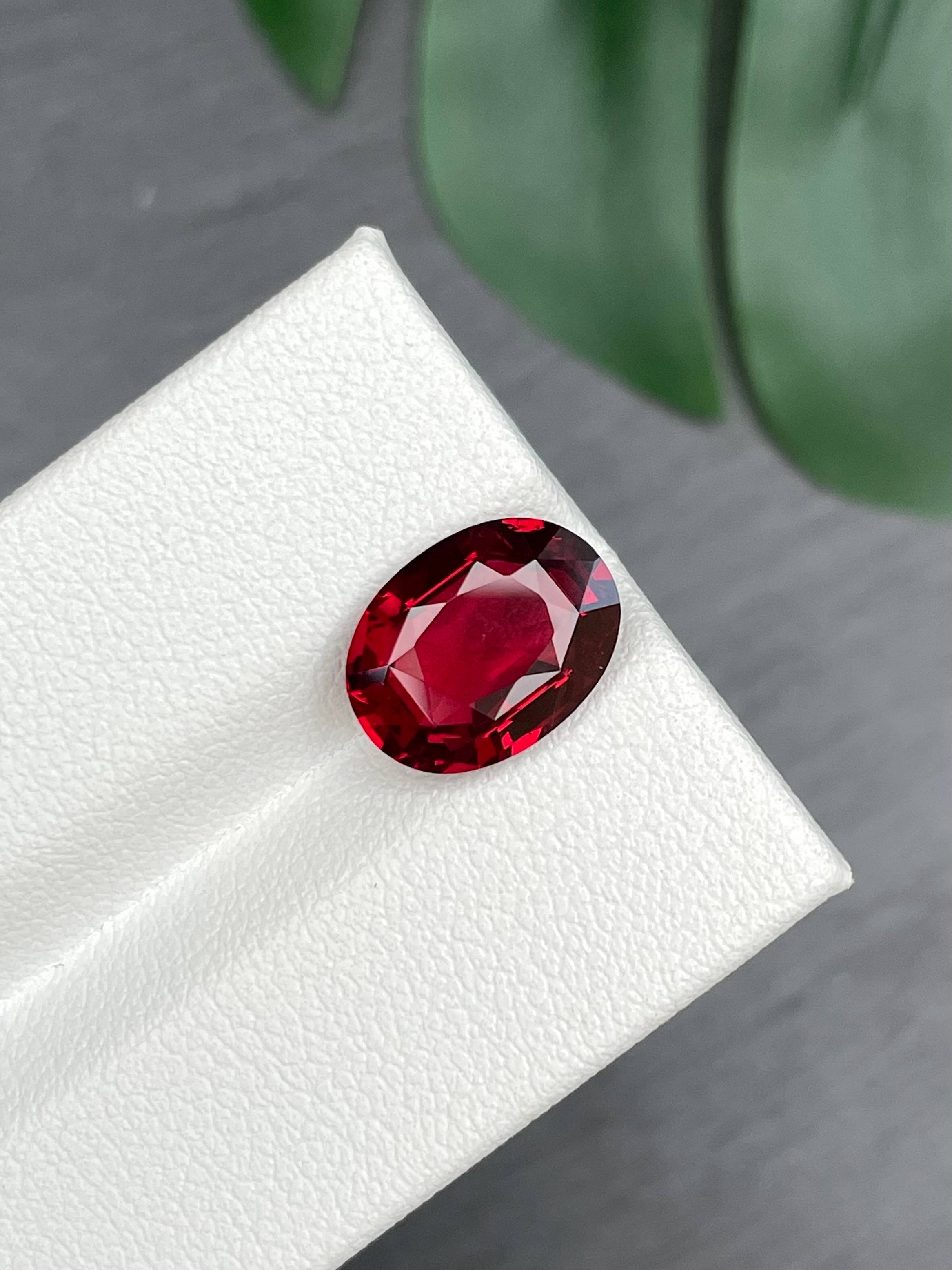red red spinel, 3.77ct oval cut — view 6