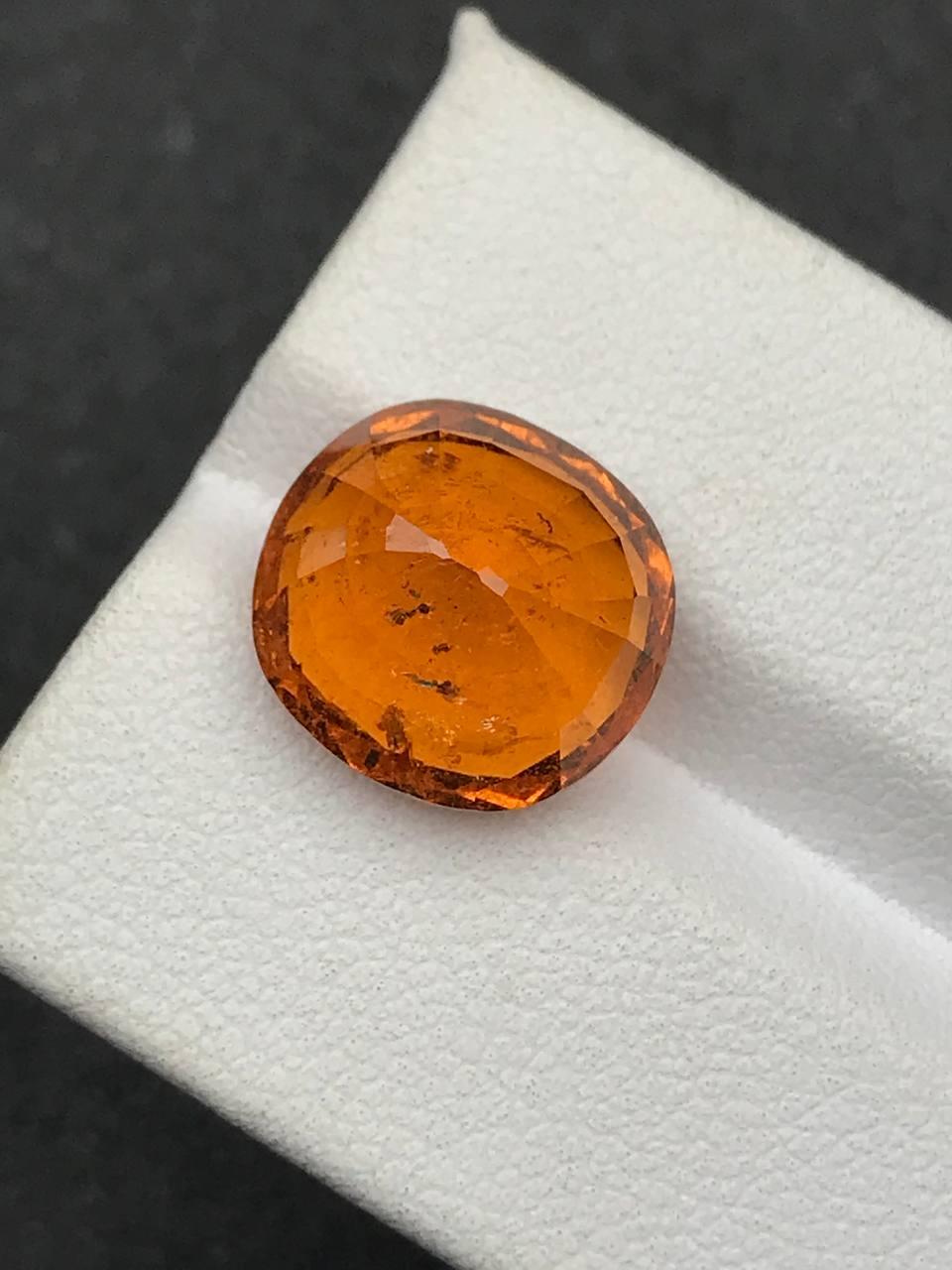 Fanta orange spessartite garnet, 10.48ct oval cut — view 7