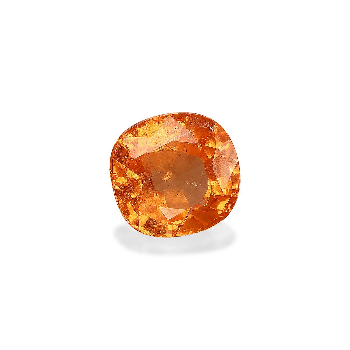 Fanta orange spessartite garnet, 4.4ct oval cut — view 3
