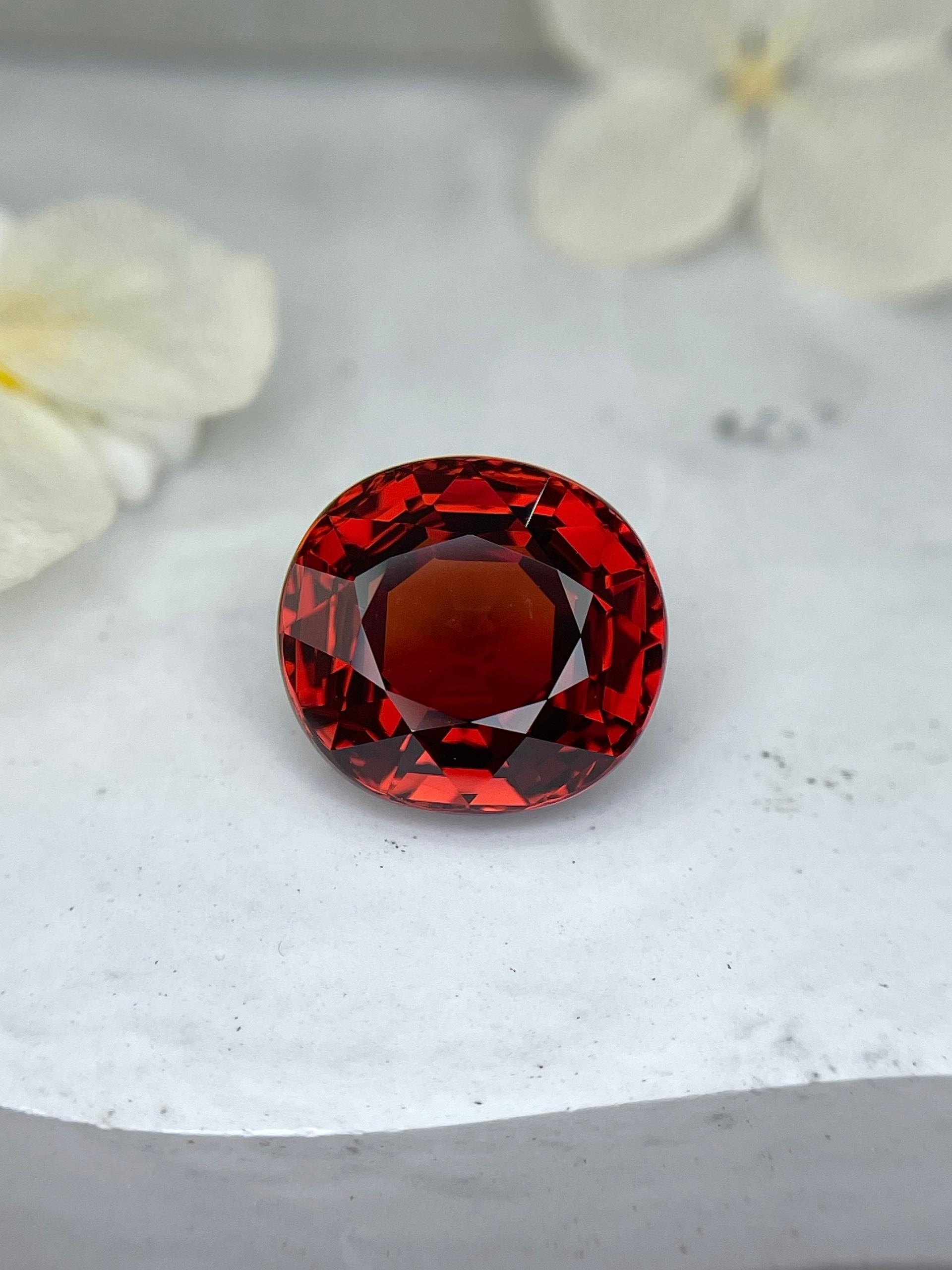 fire orange spessartite garnet, 15.03ct oval cut — view 5