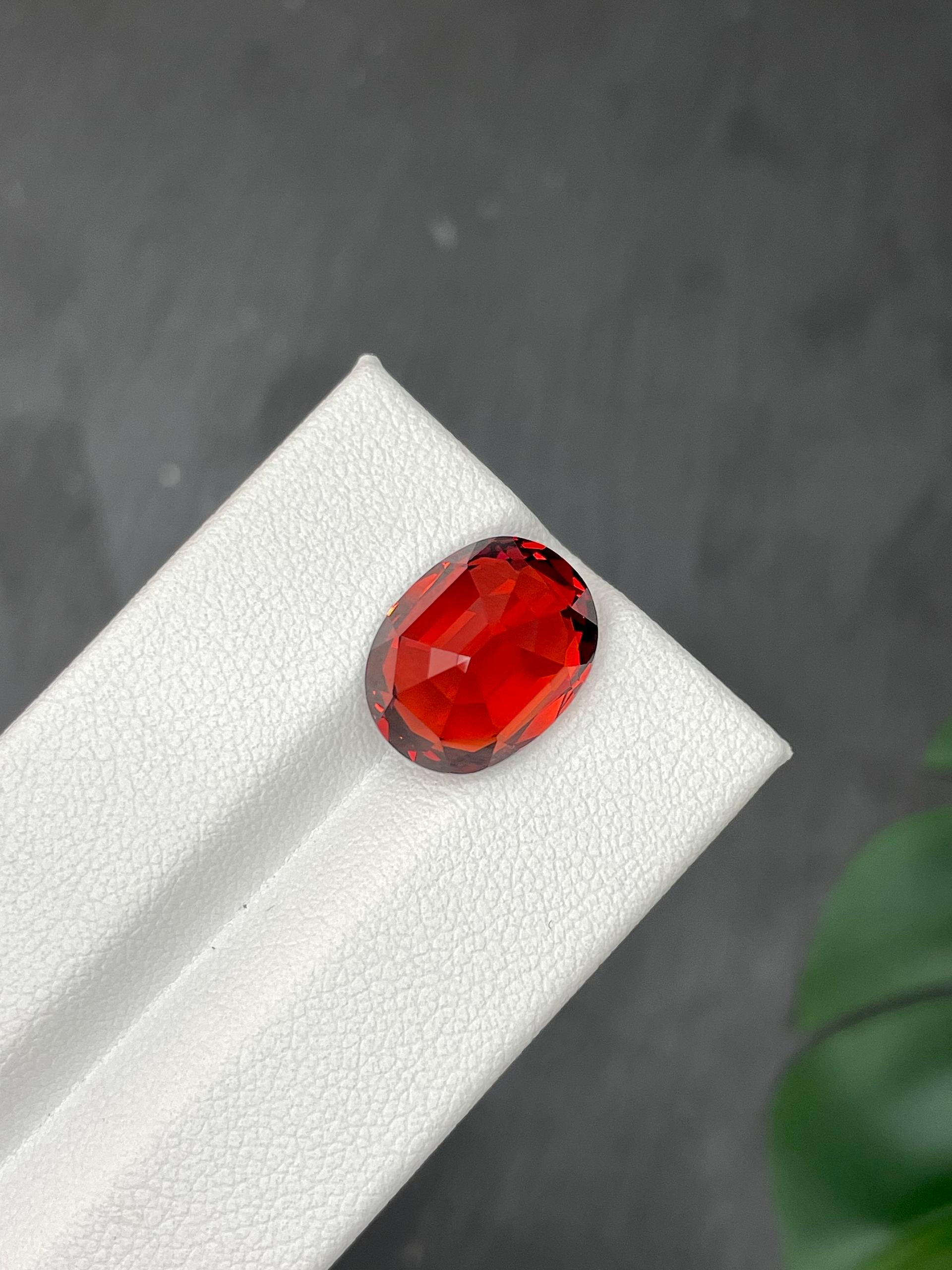 fire orange spessartite garnet, 11.02ct oval cut — view 6