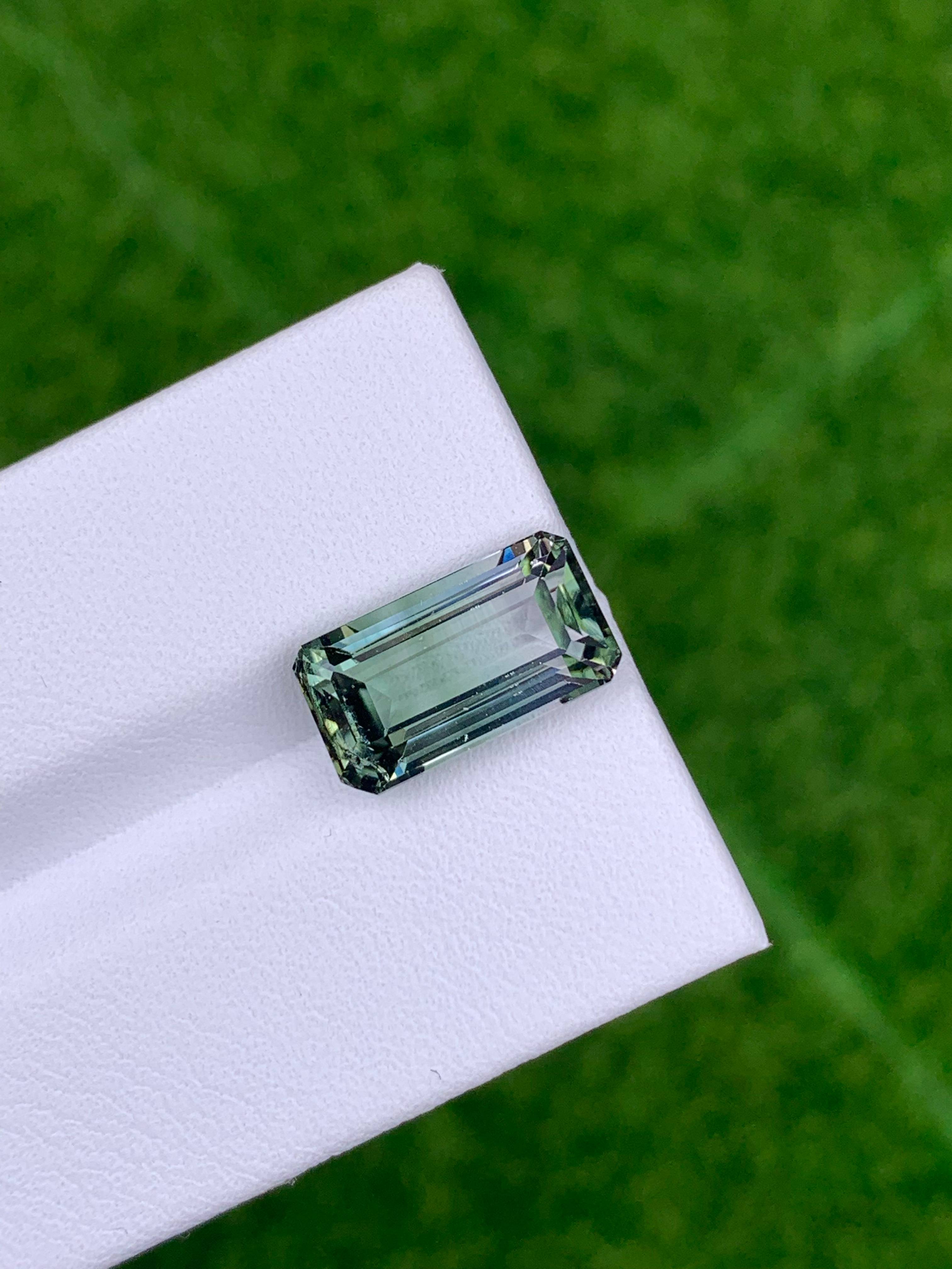 grey grey tourmaline, 5.32ct rectangular cut — view 7