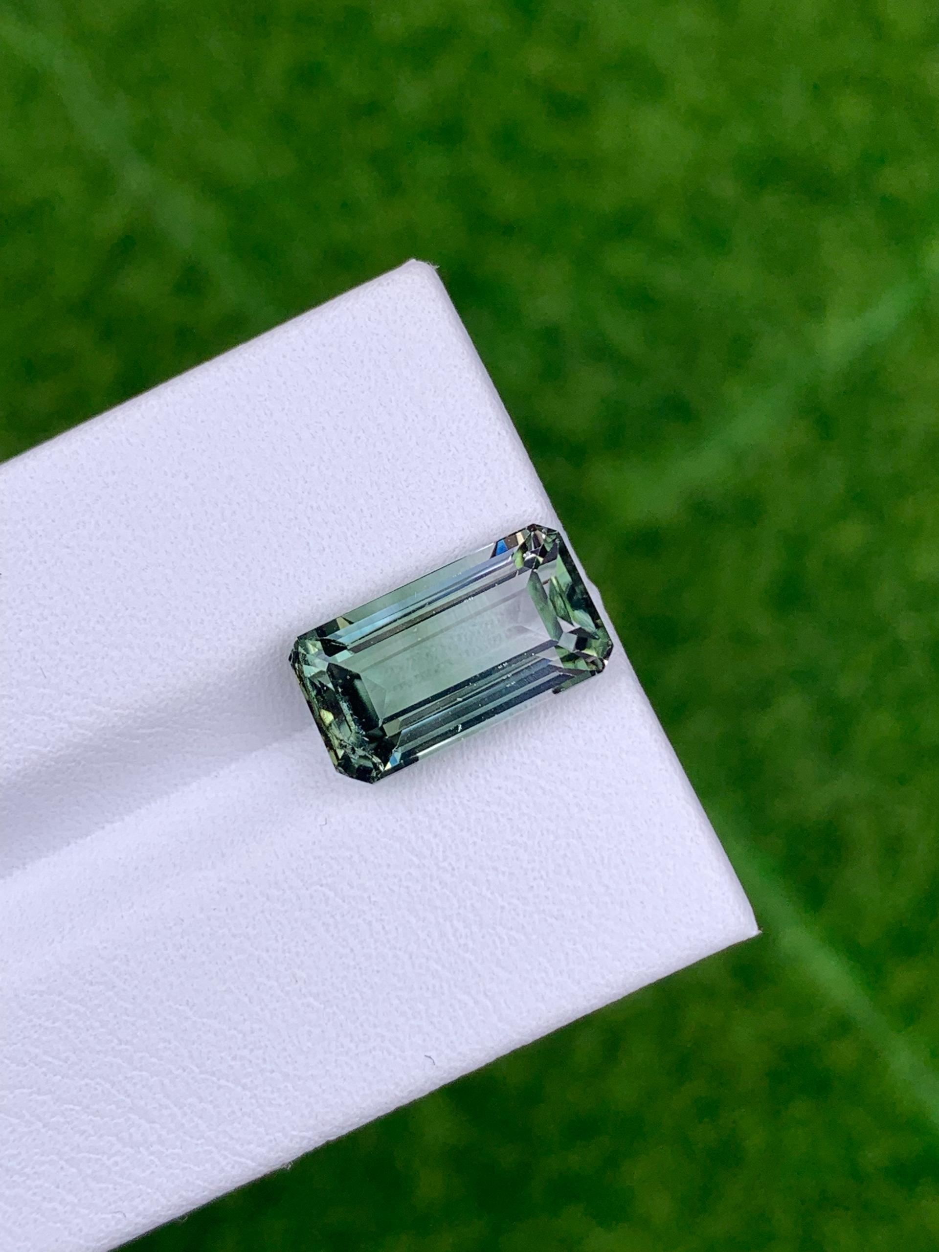 grey grey tourmaline, 5.32ct rectangular cut — view 7