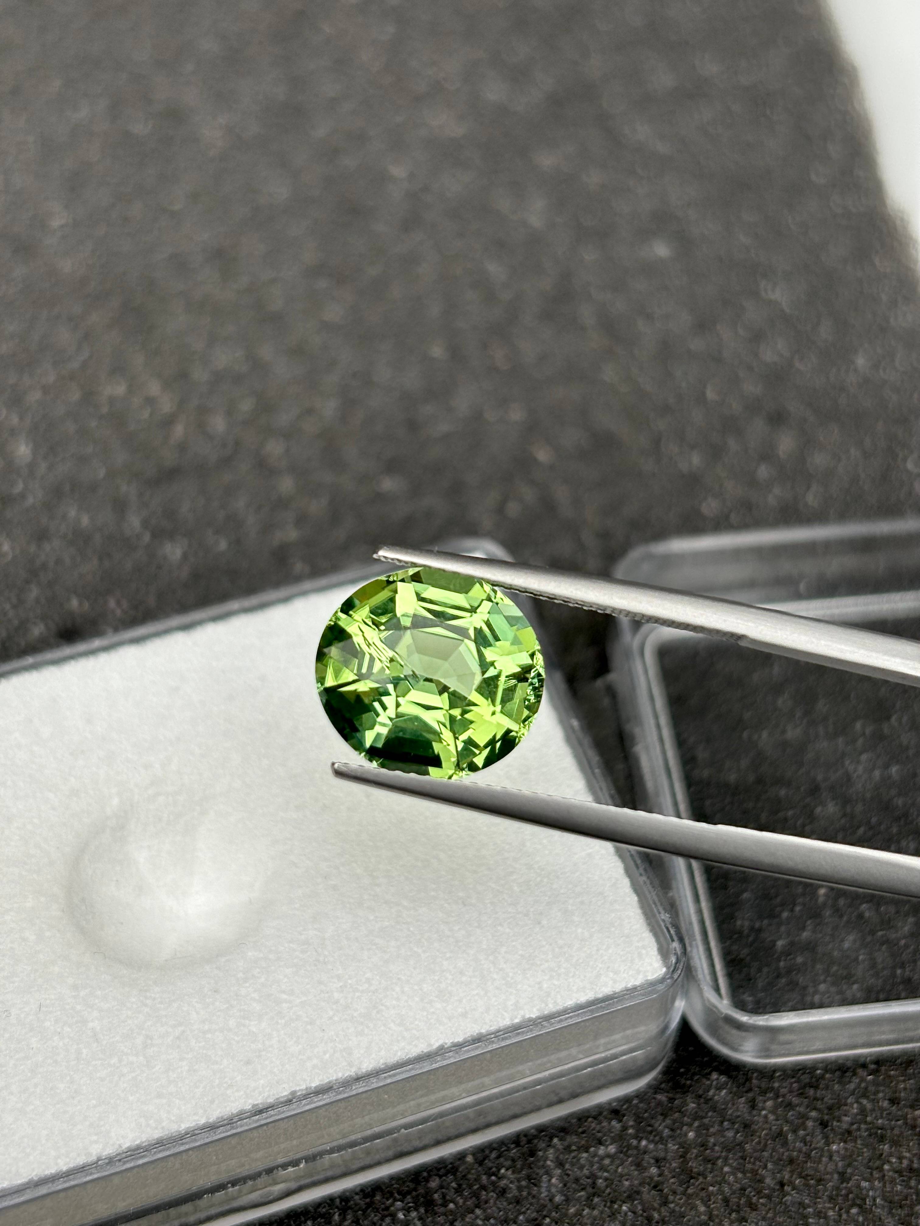 seafoam green green tourmaline, 6.77ct oval cut — view 6