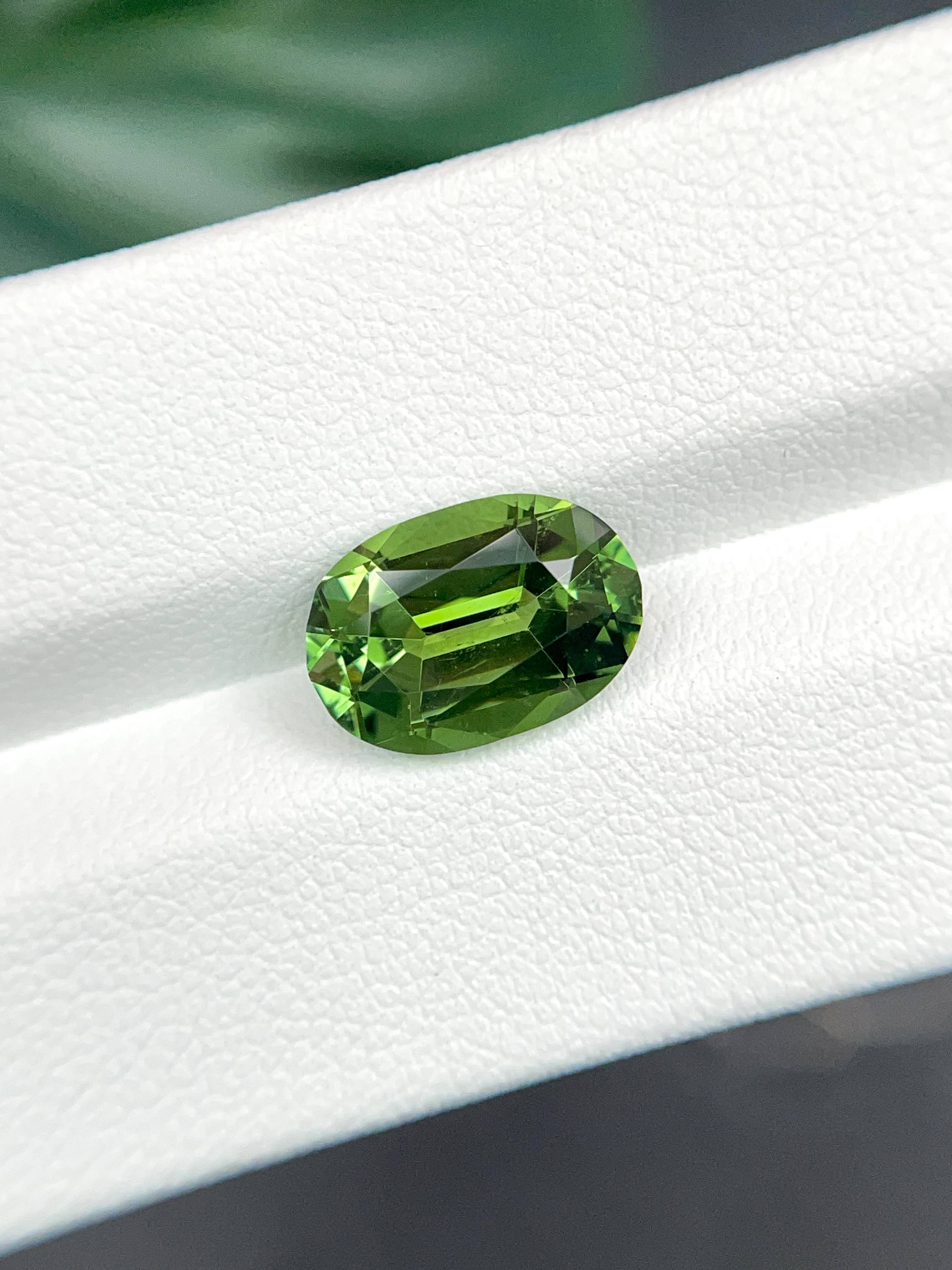 green green tourmaline, 3.58ct oval cut — view 5