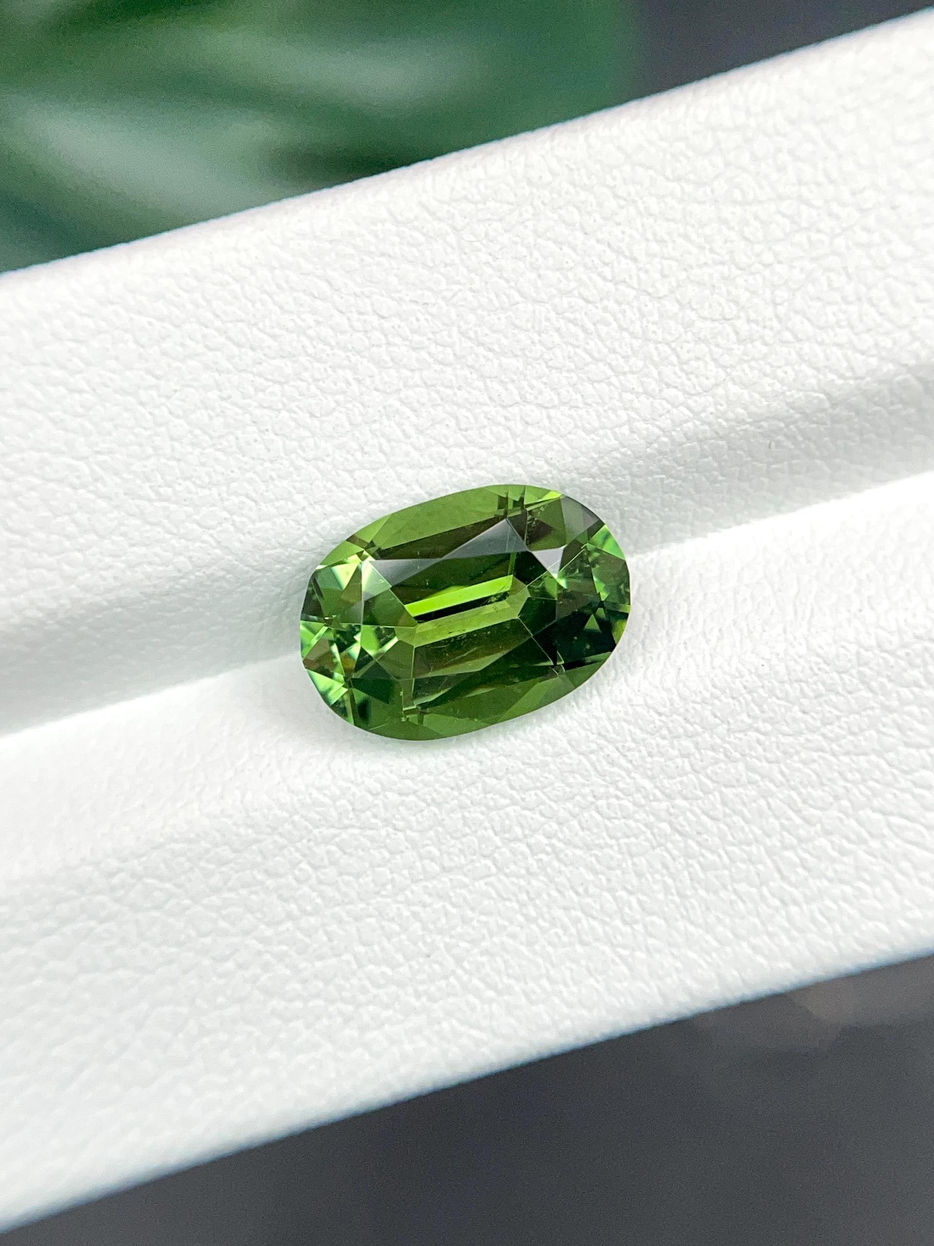 green green tourmaline, 3.58ct oval cut — view 5