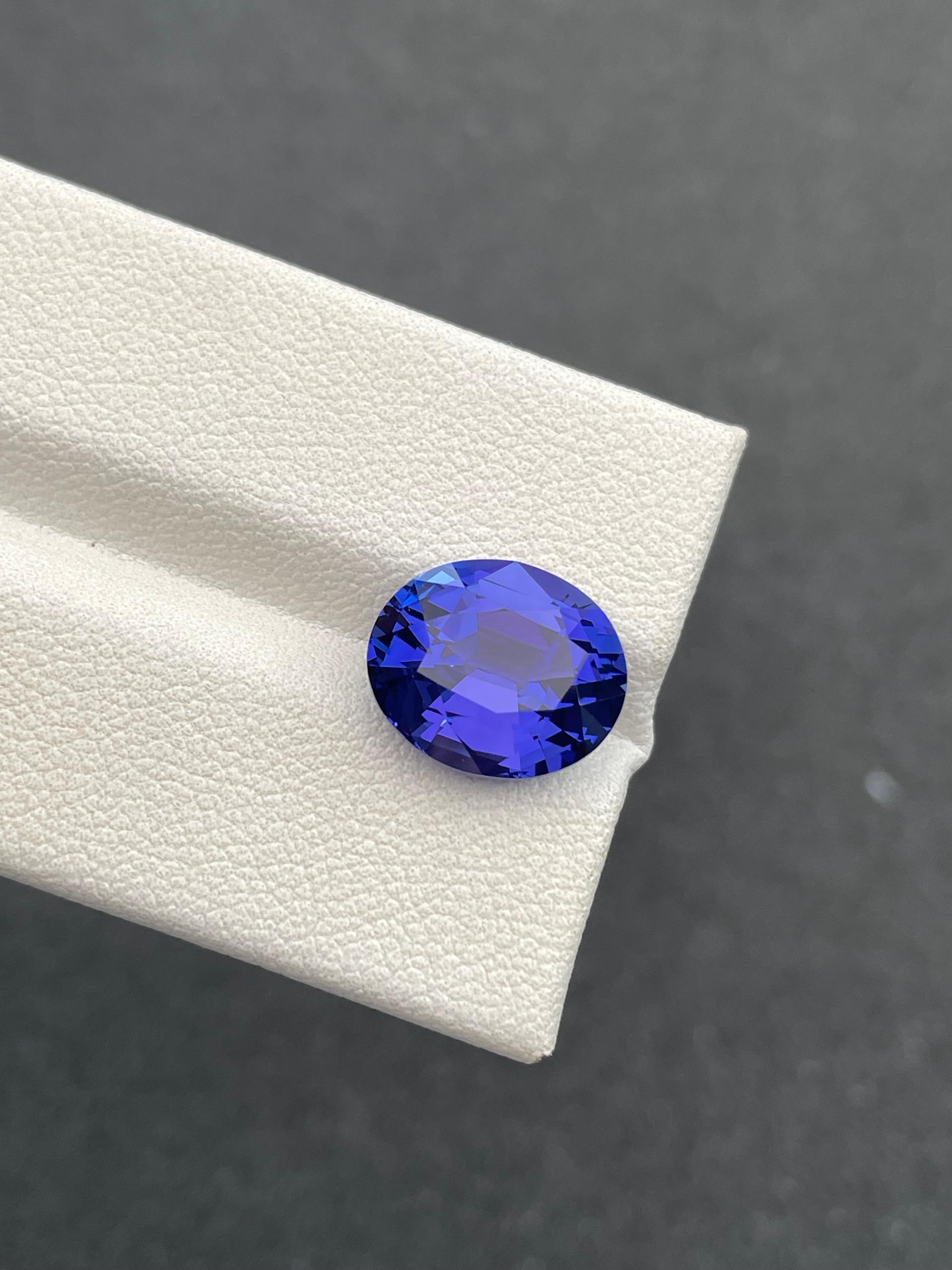 violet blue tanzanite, 6.12ct oval cut — view 5