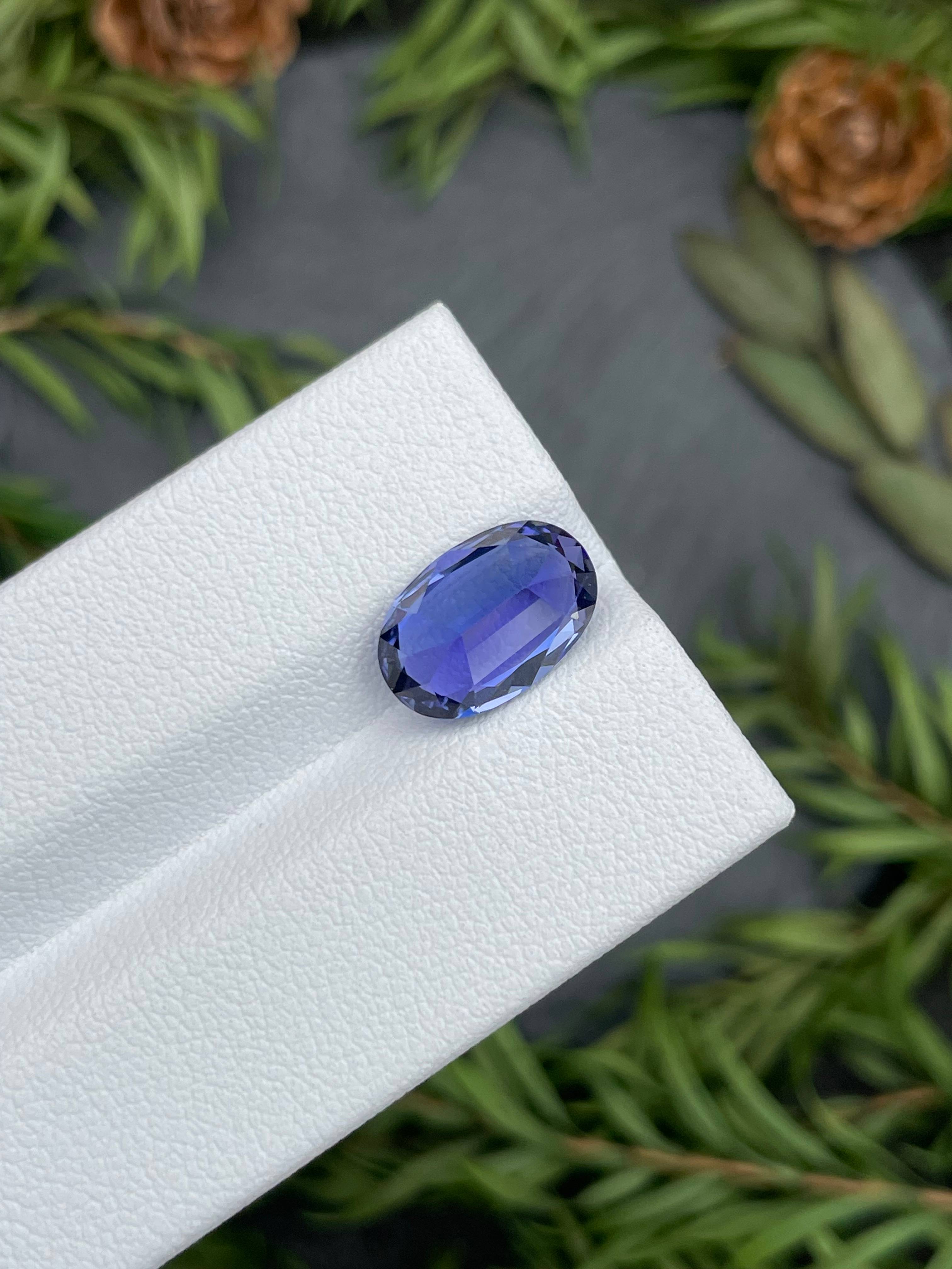 AAA+ violet blue tanzanite, 3.98ct oval cut — view 7