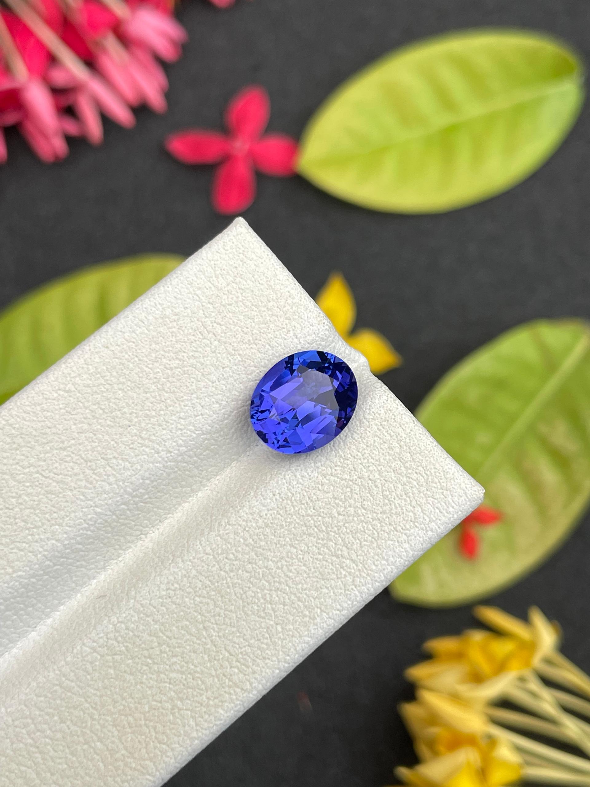 AA violet blue tanzanite, 3.18ct oval cut — view 5