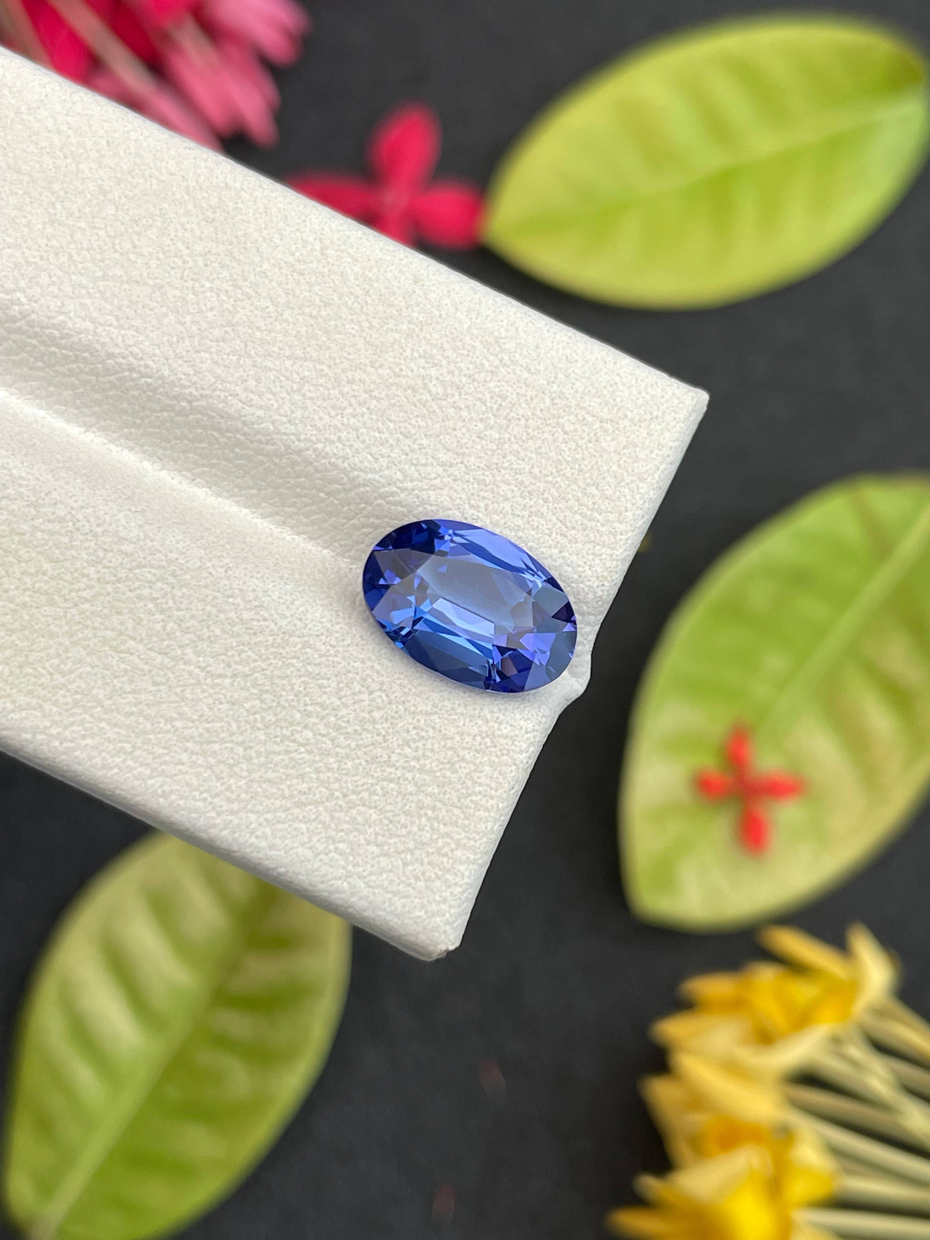 AA violet blue tanzanite, 3.2ct oval cut — view 6