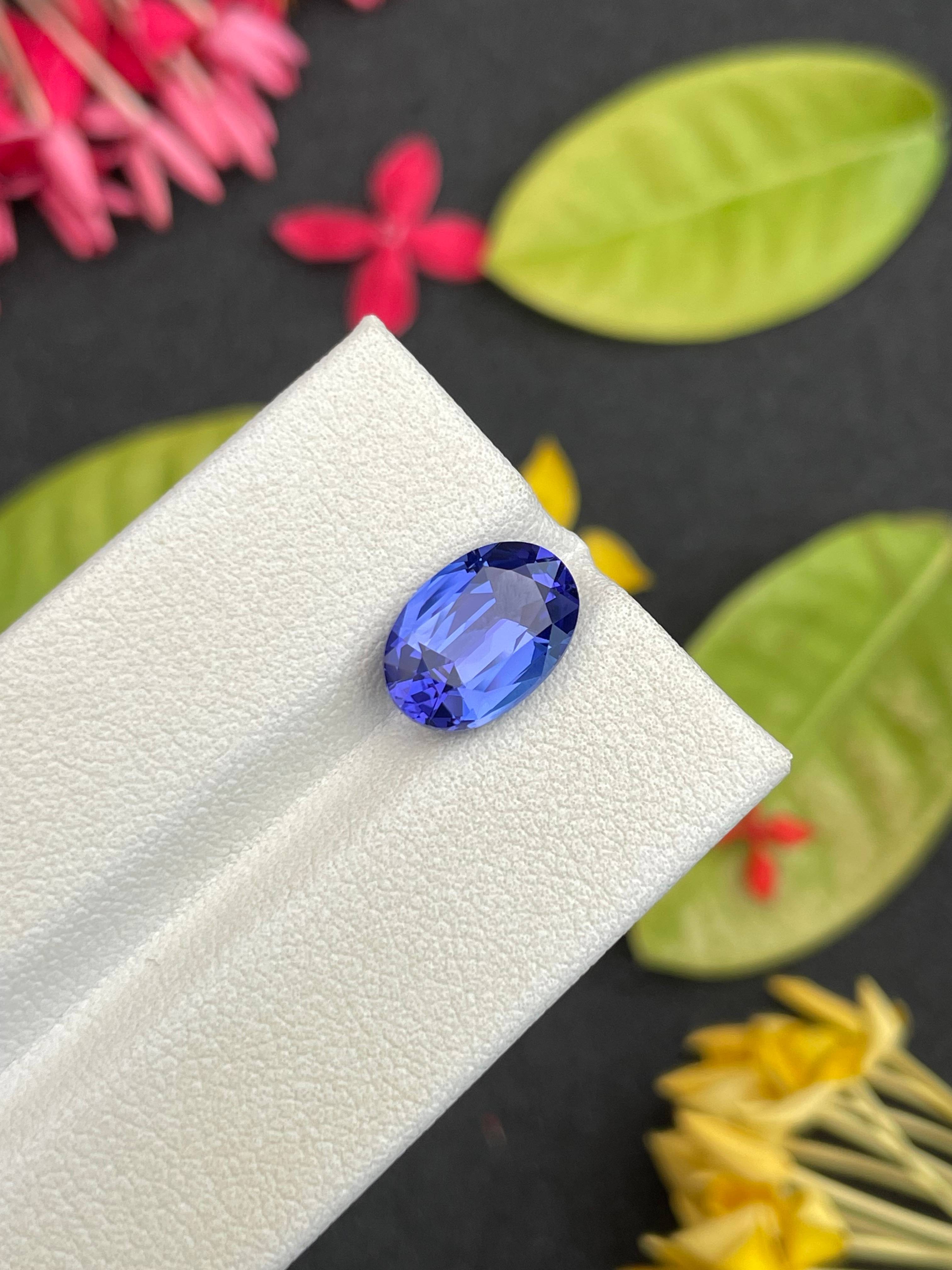 AA violet blue tanzanite, 3.38ct oval cut — view 5