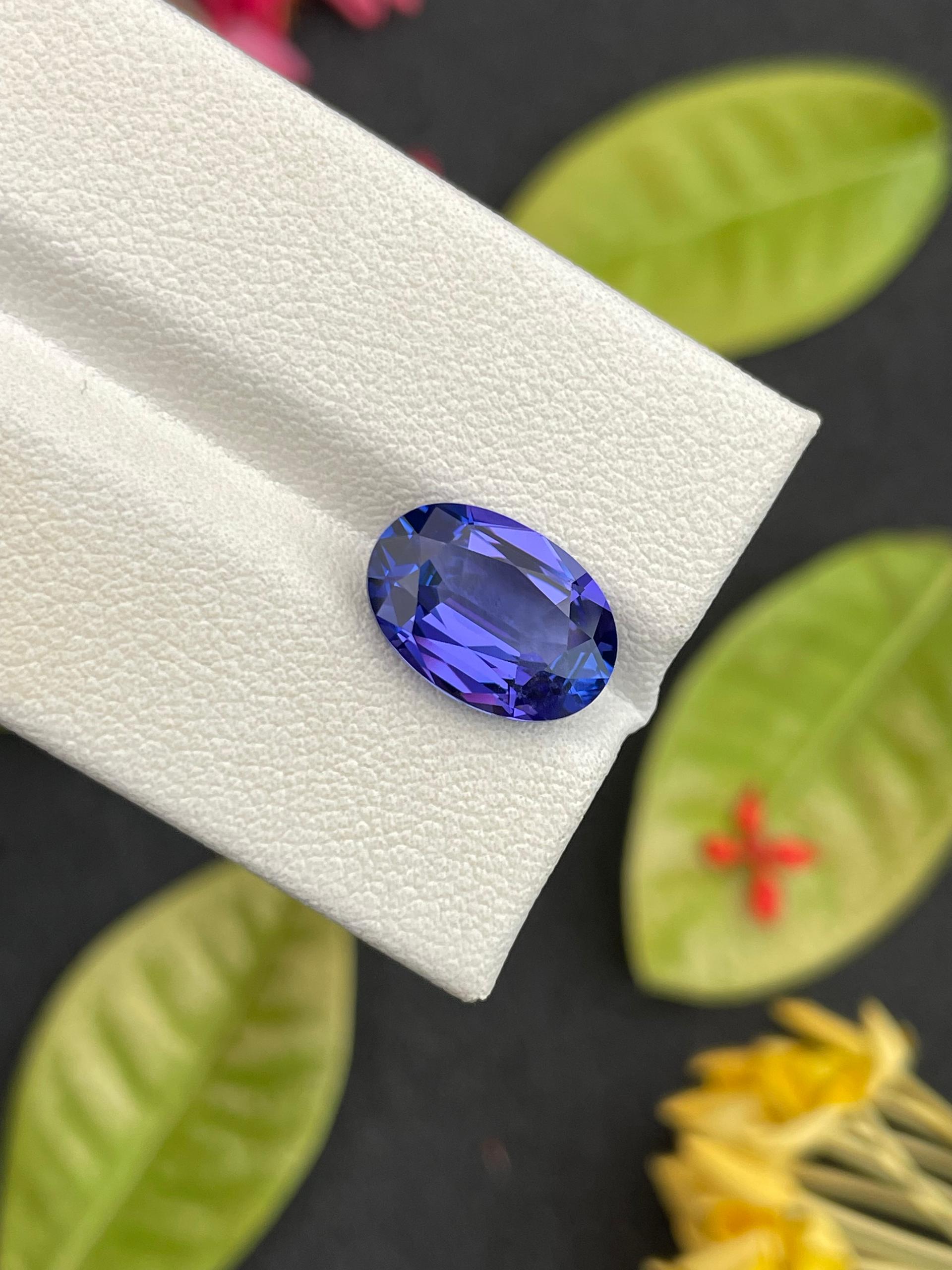 AA violet blue tanzanite, 4.26ct oval cut — view 6