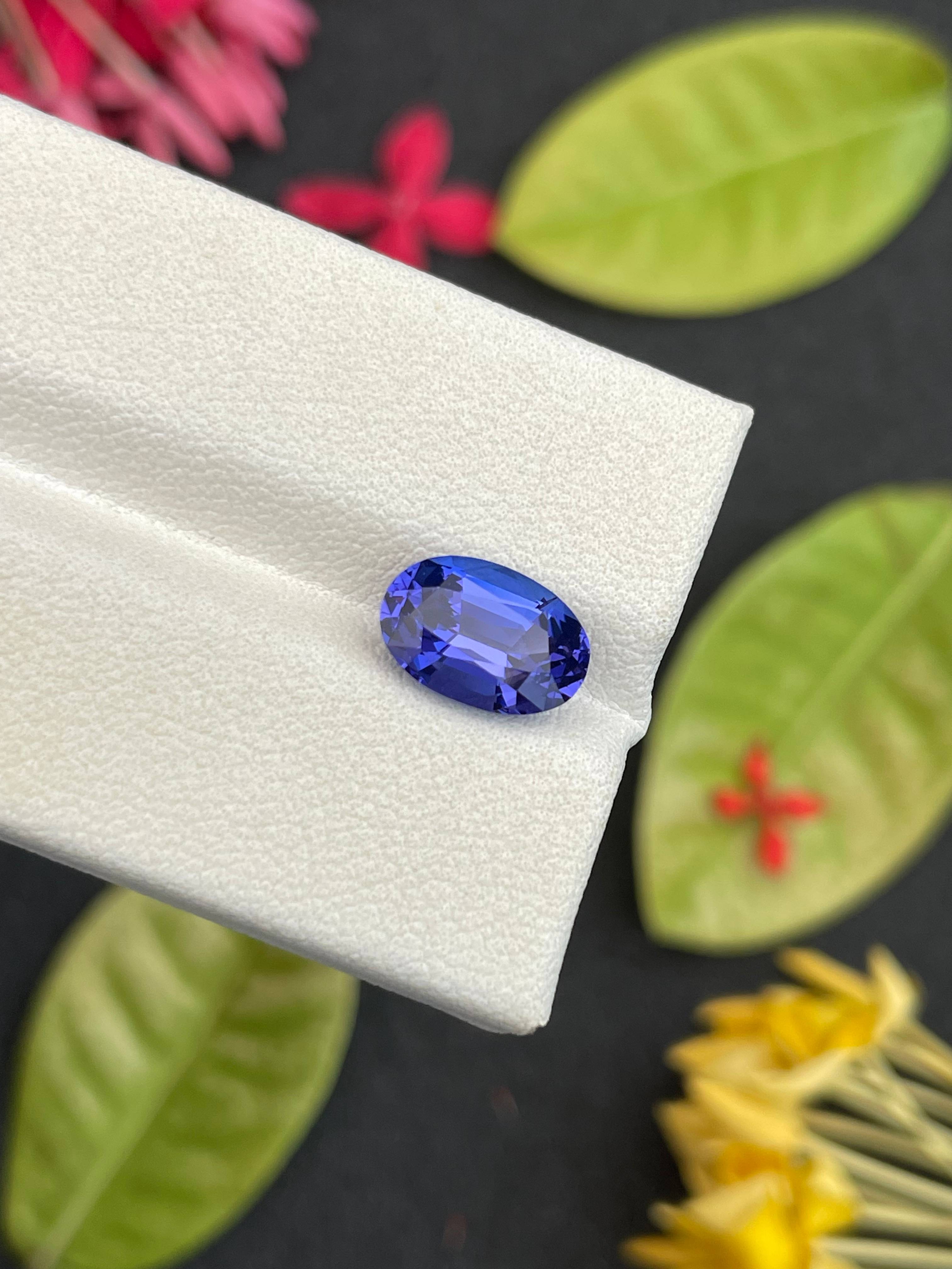 AA violet blue tanzanite, 2.52ct oval cut — view 6