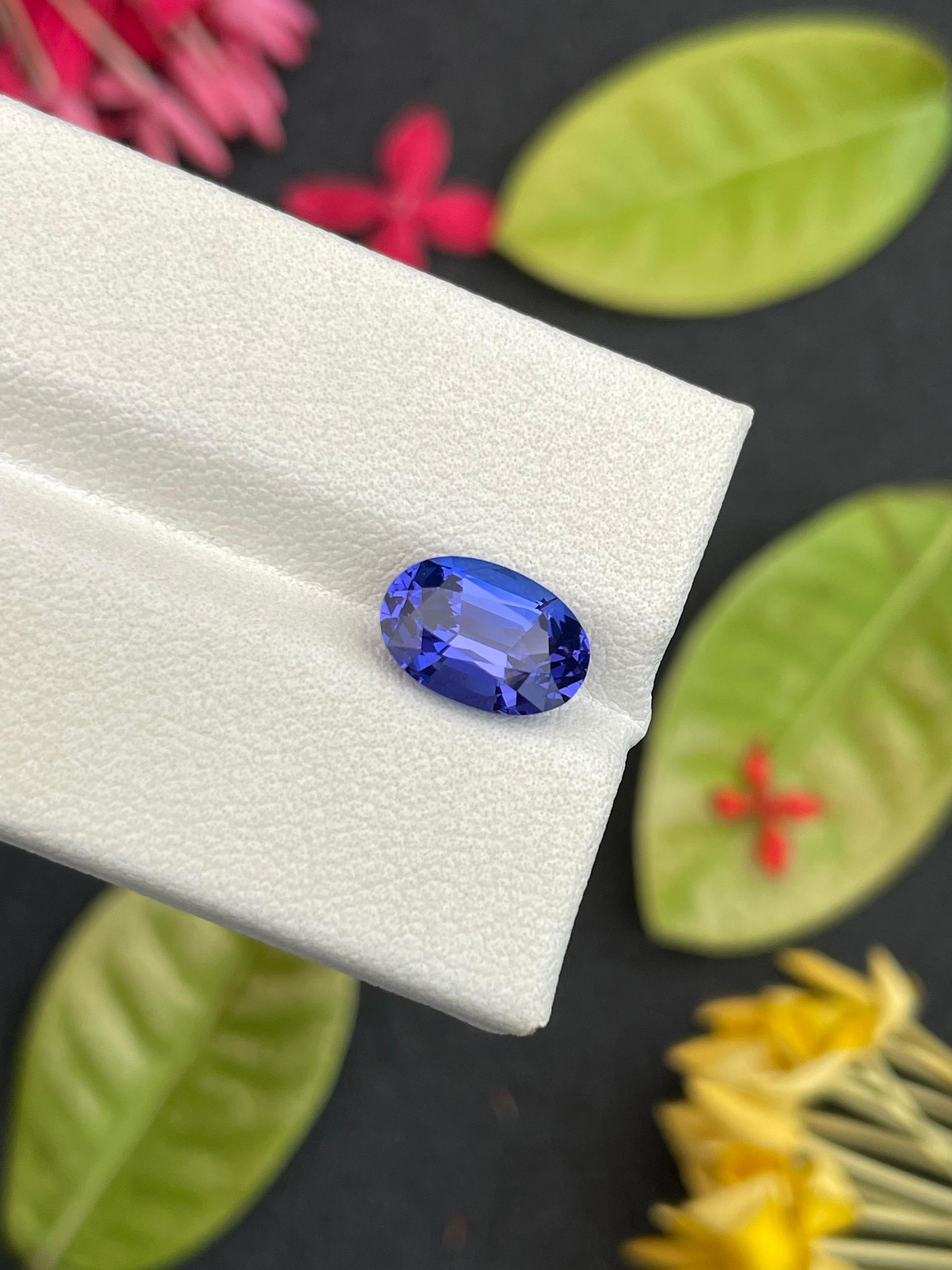 AA violet blue tanzanite, 2.52ct oval cut — view 6