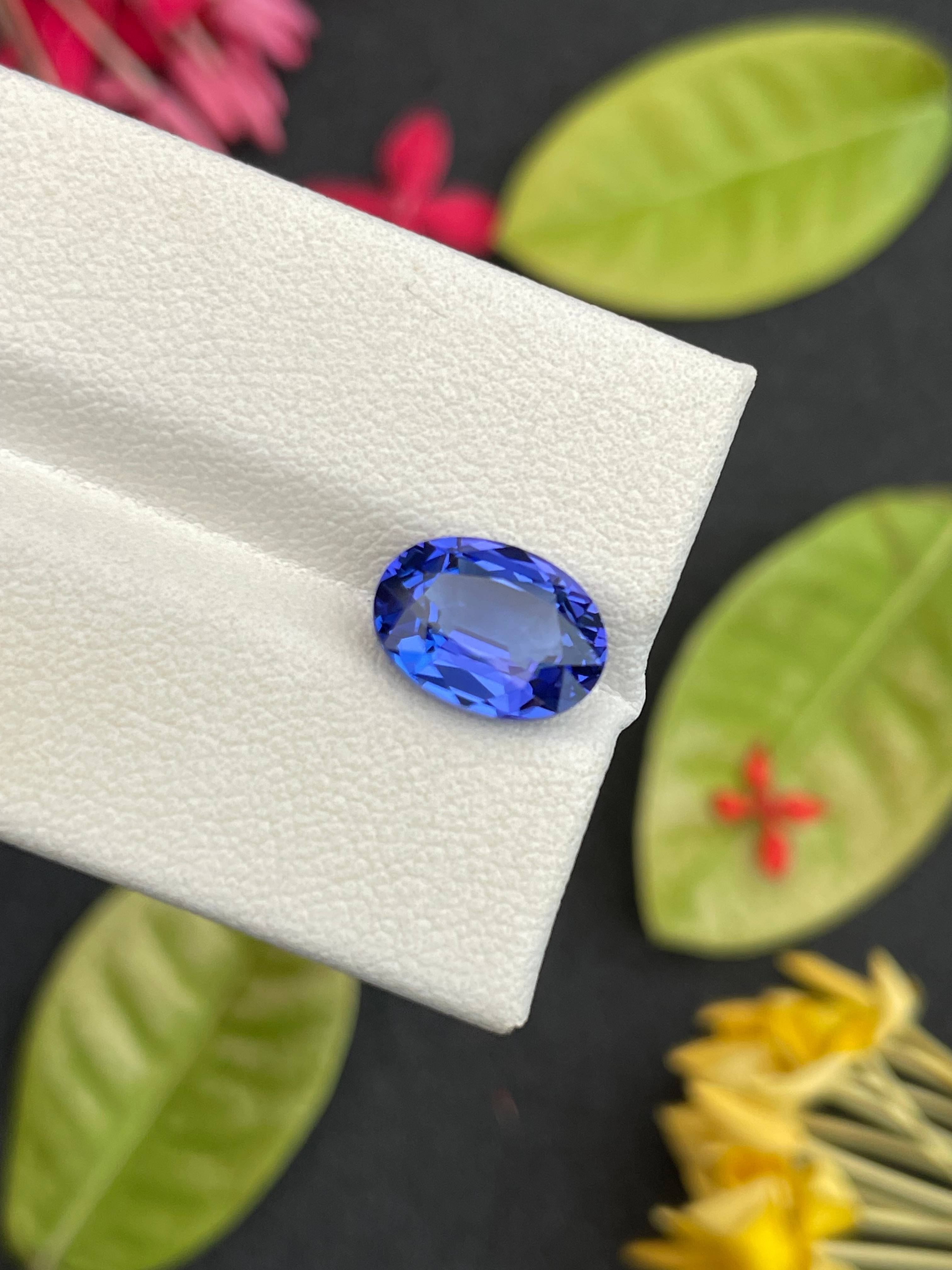 AA violet blue tanzanite, 3.25ct oval cut — view 9
