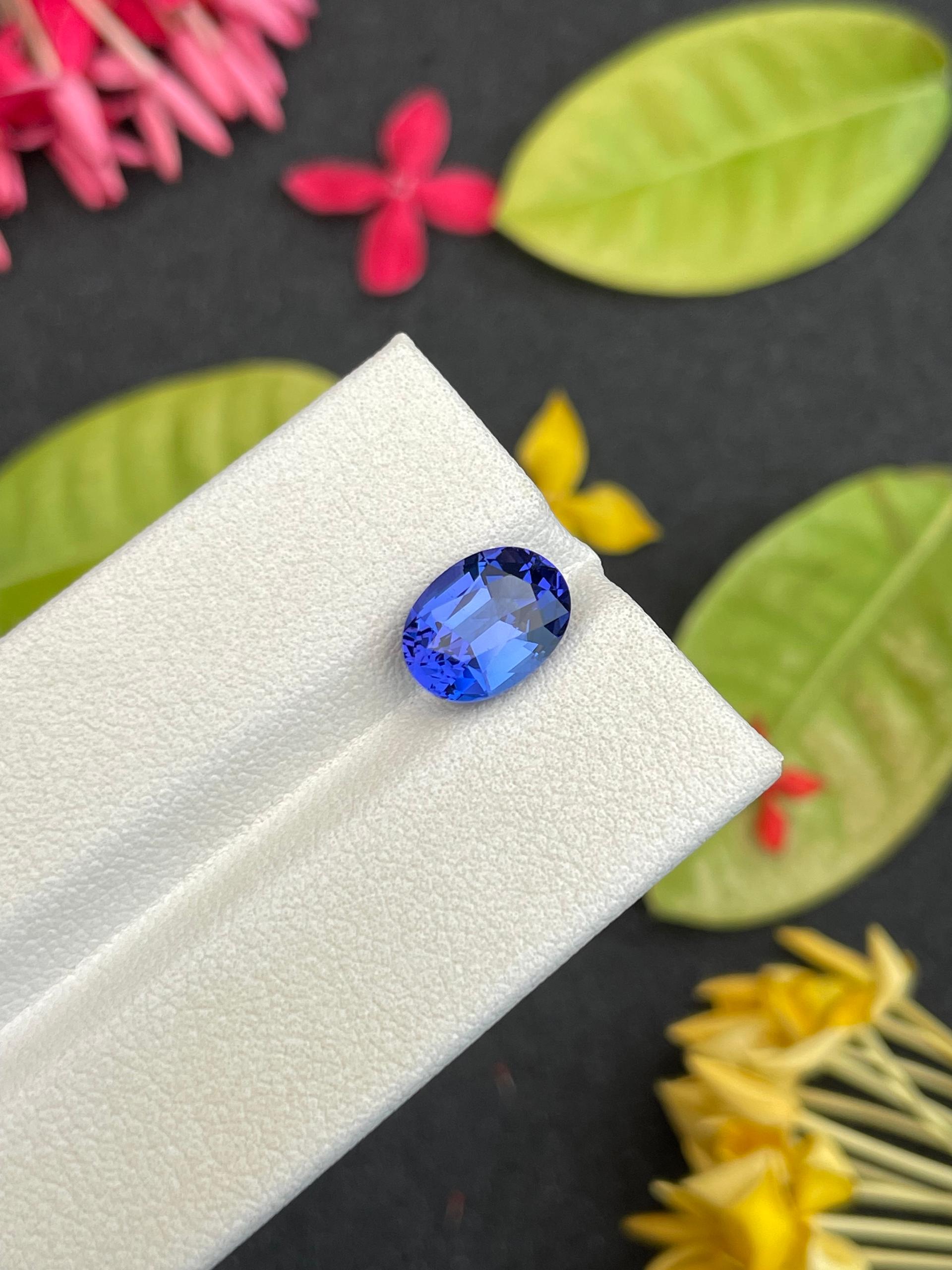 AAA+ violet blue tanzanite, 2.87ct oval cut — view 5
