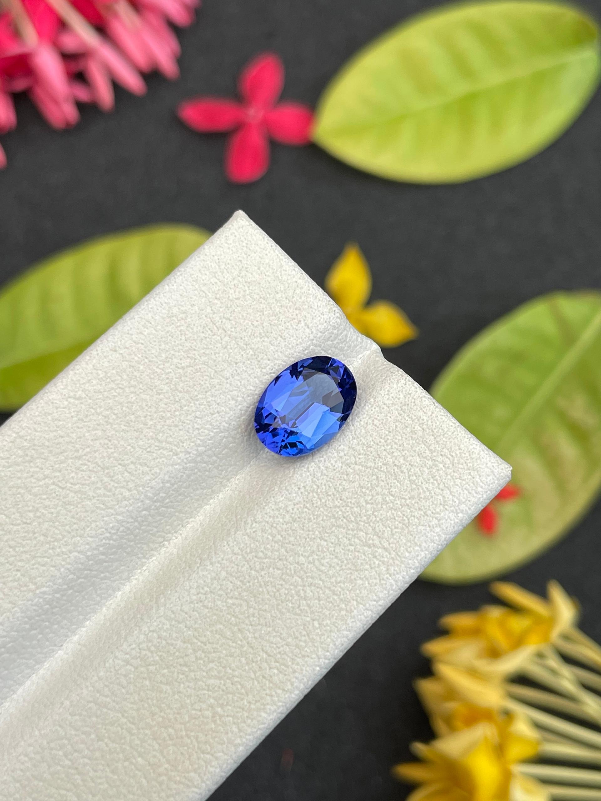 AAA+ violet blue tanzanite, 2.18ct oval cut — view 5