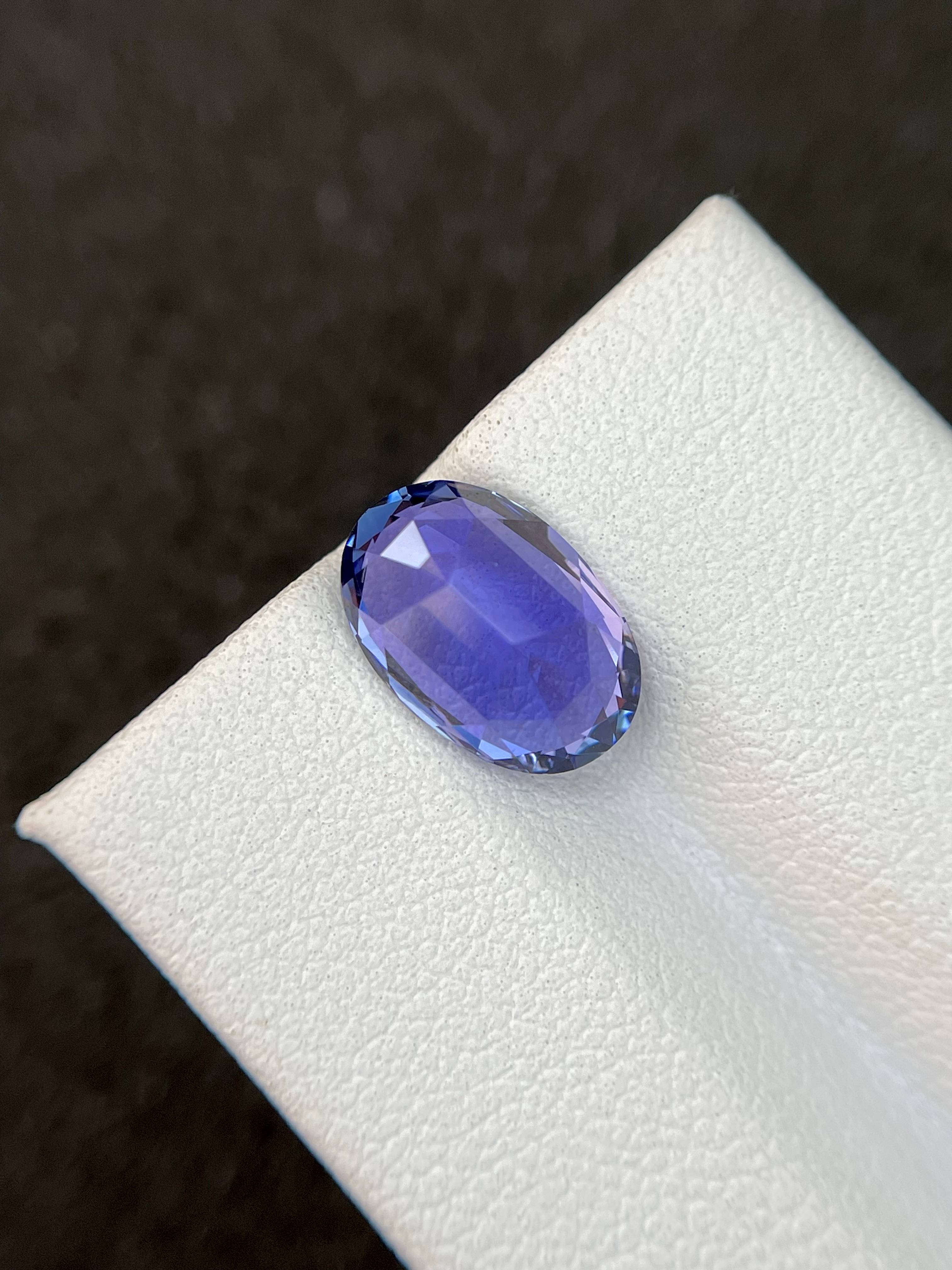 AA violet blue tanzanite, 4.41ct oval cut — view 6