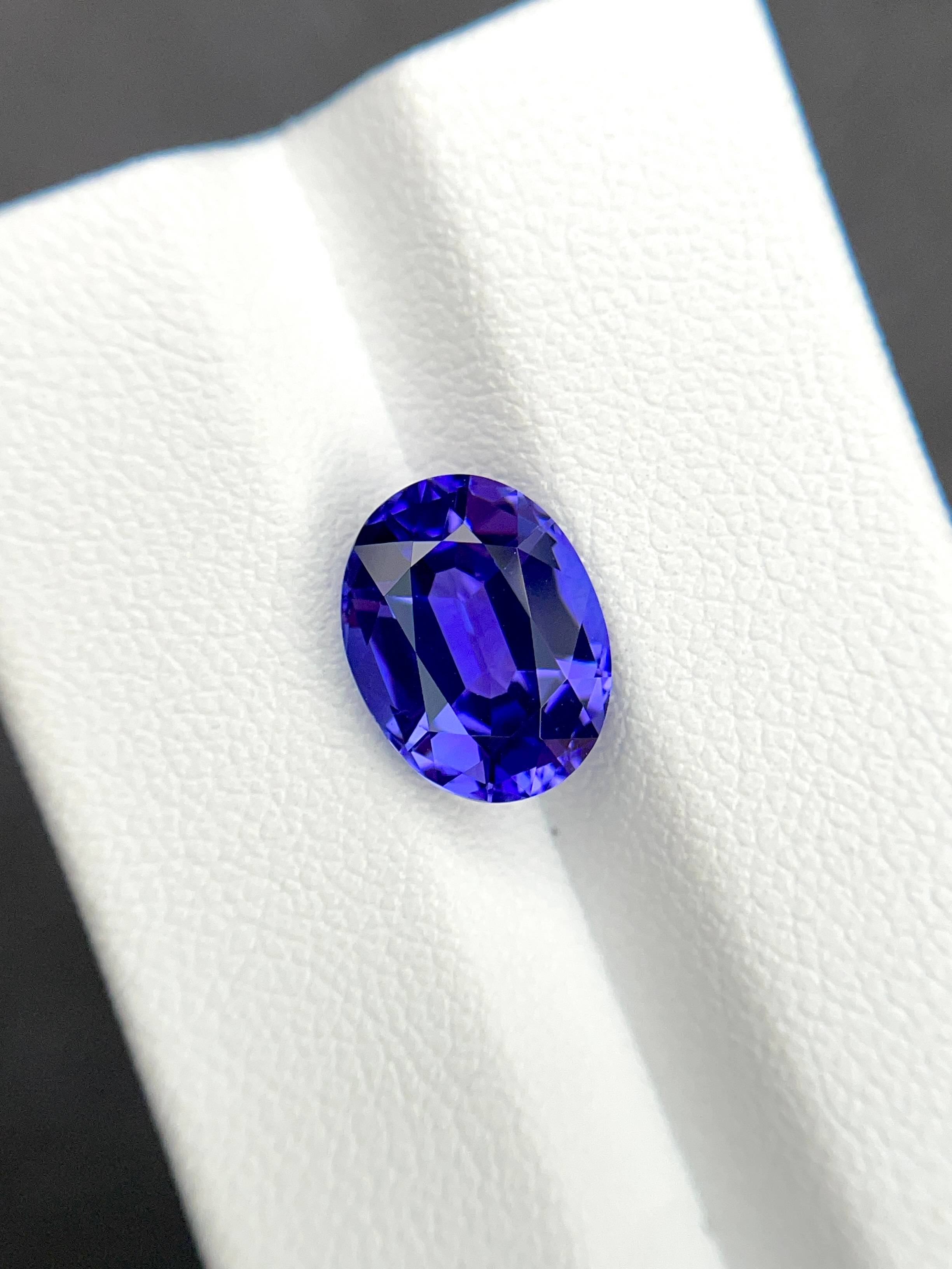 AAA+ violet blue tanzanite, 4.15ct oval cut — view 5