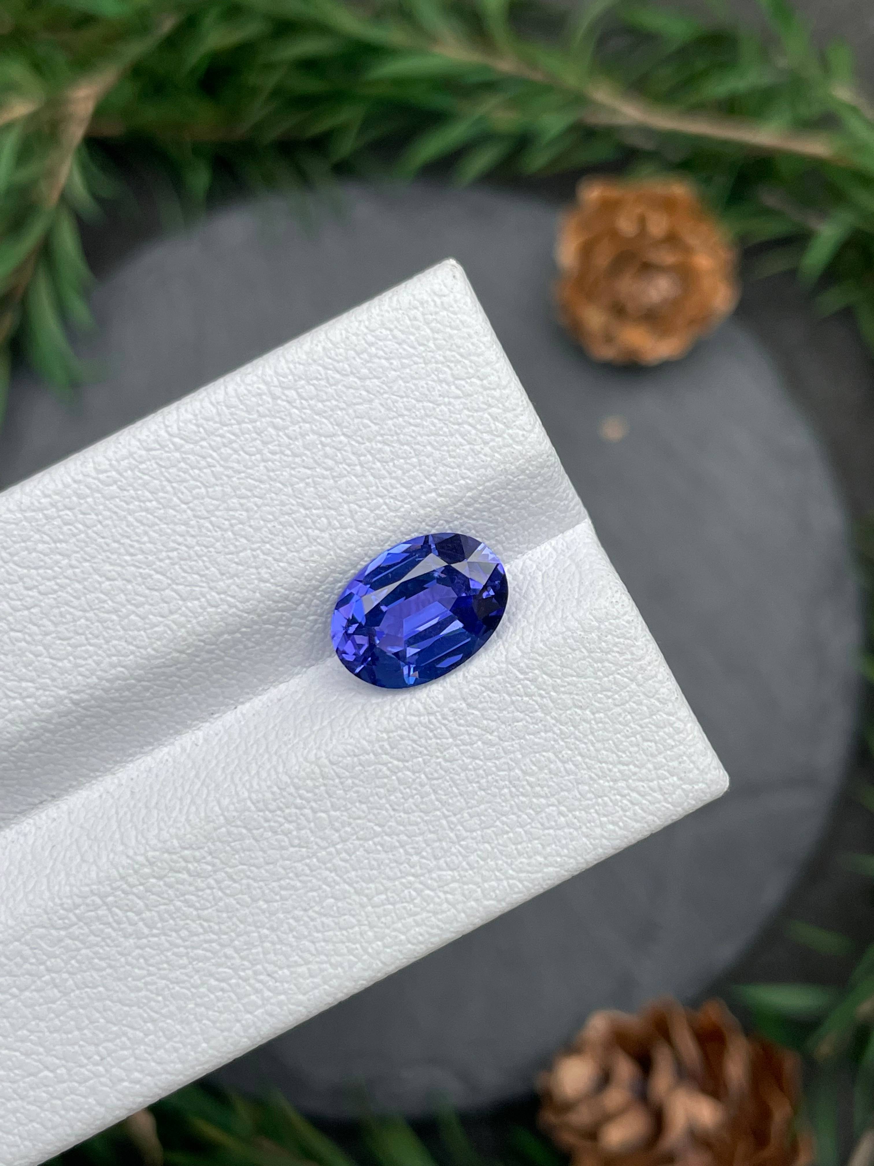 AA violet blue tanzanite, 2.35ct oval cut — view 5