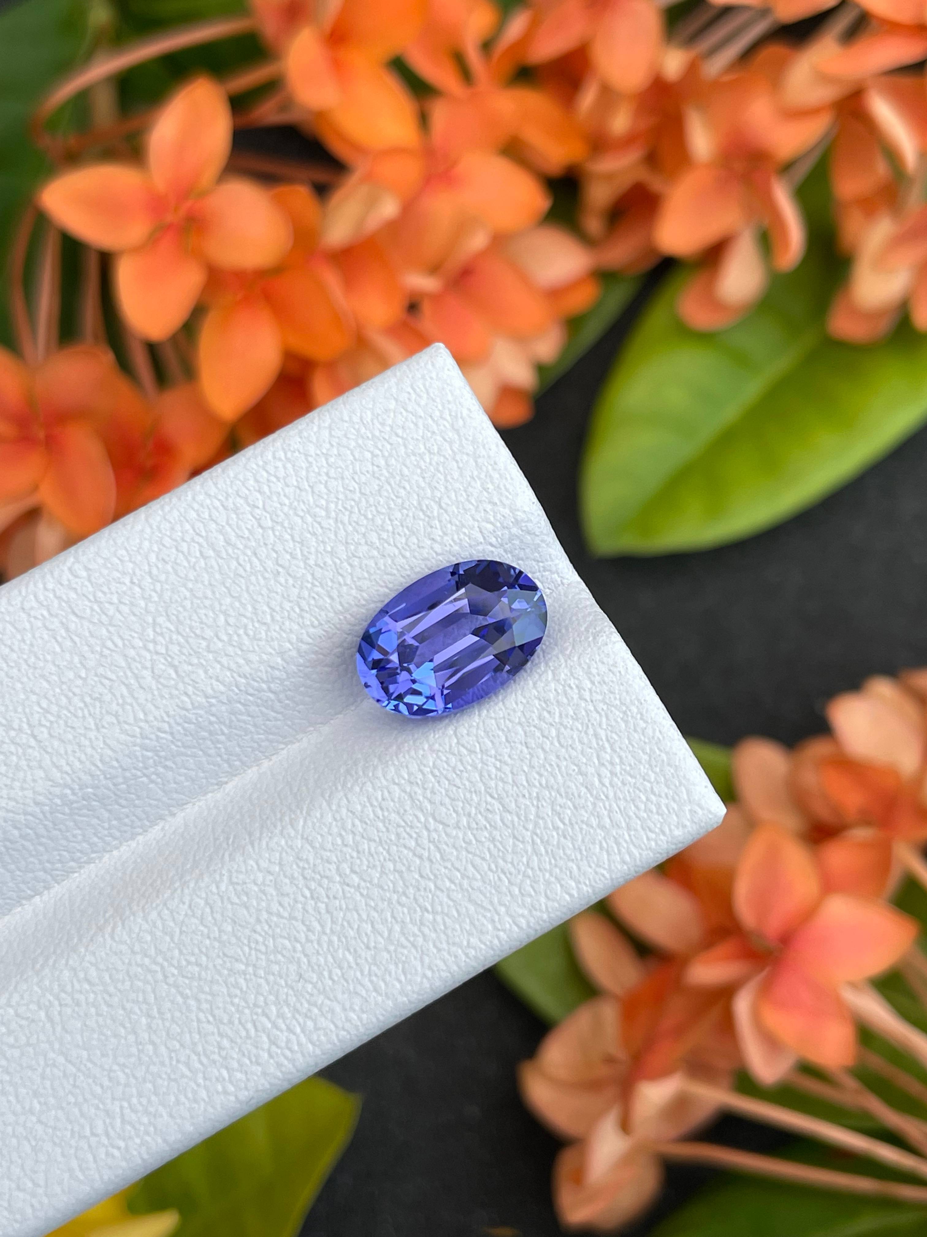 AA violet blue tanzanite, 3.6ct oval cut — view 5