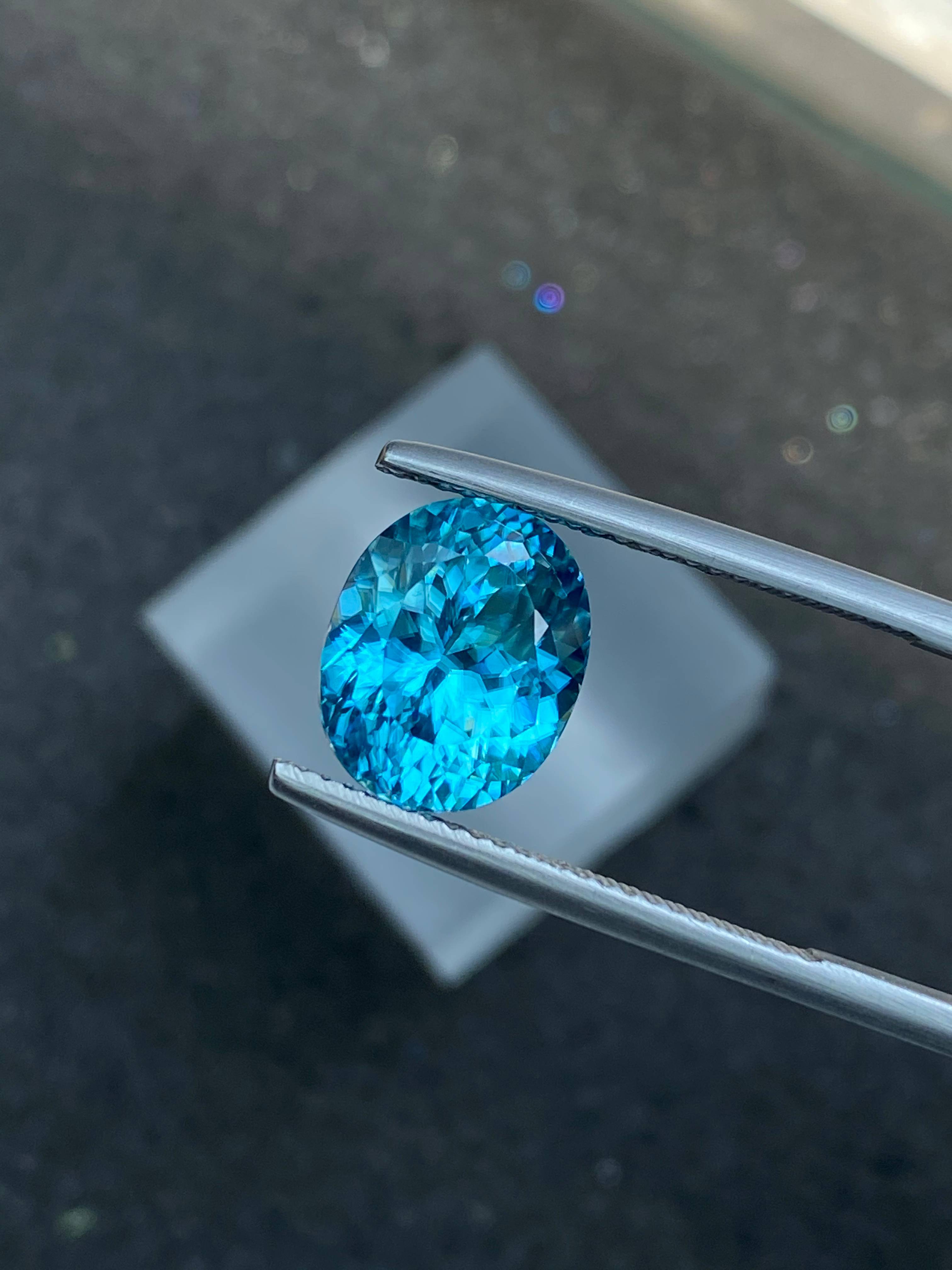blue blue zircon, 9.16ct oval cut — view 5