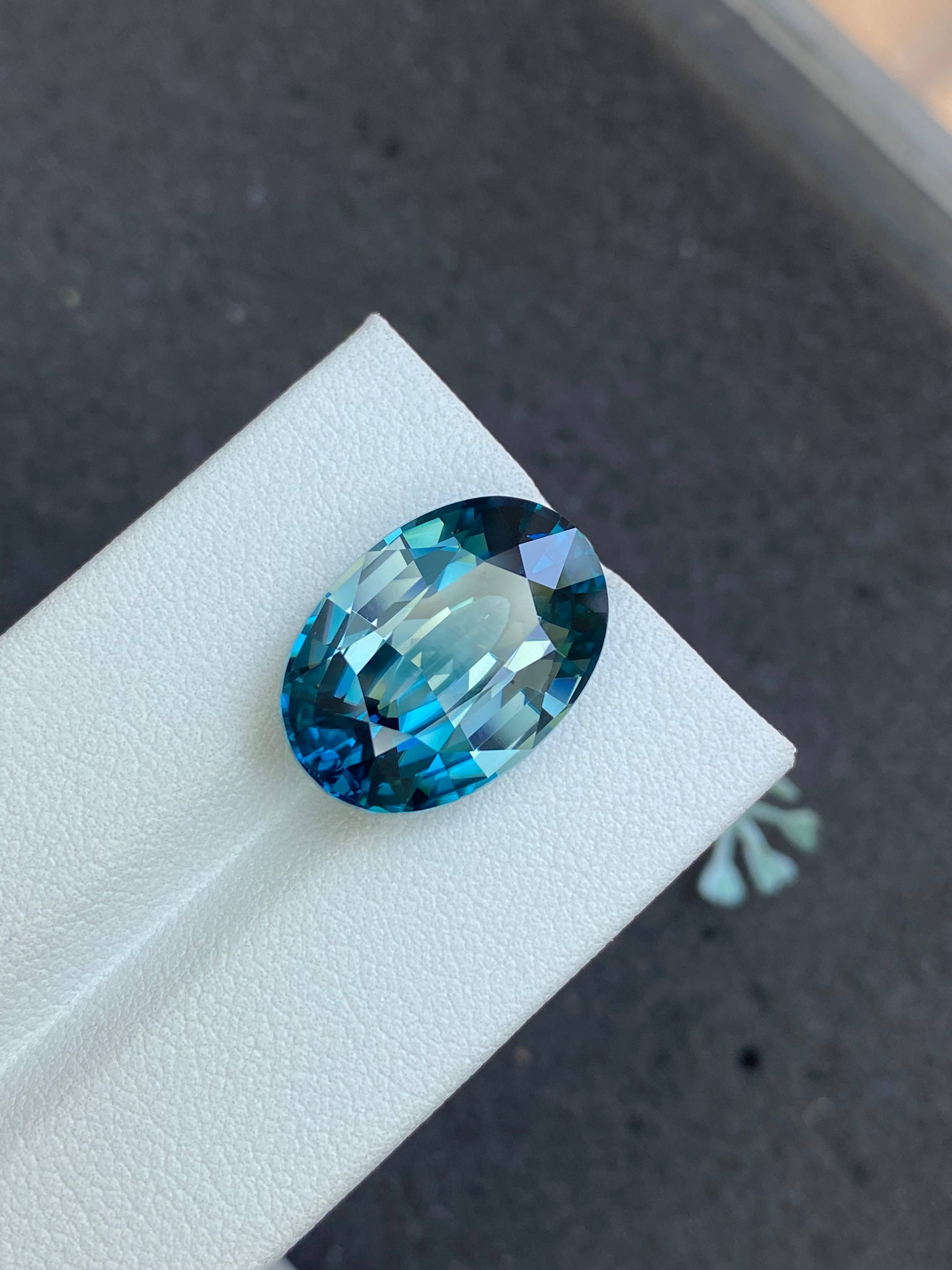 blue blue zircon, 21.89ct oval cut — view 5