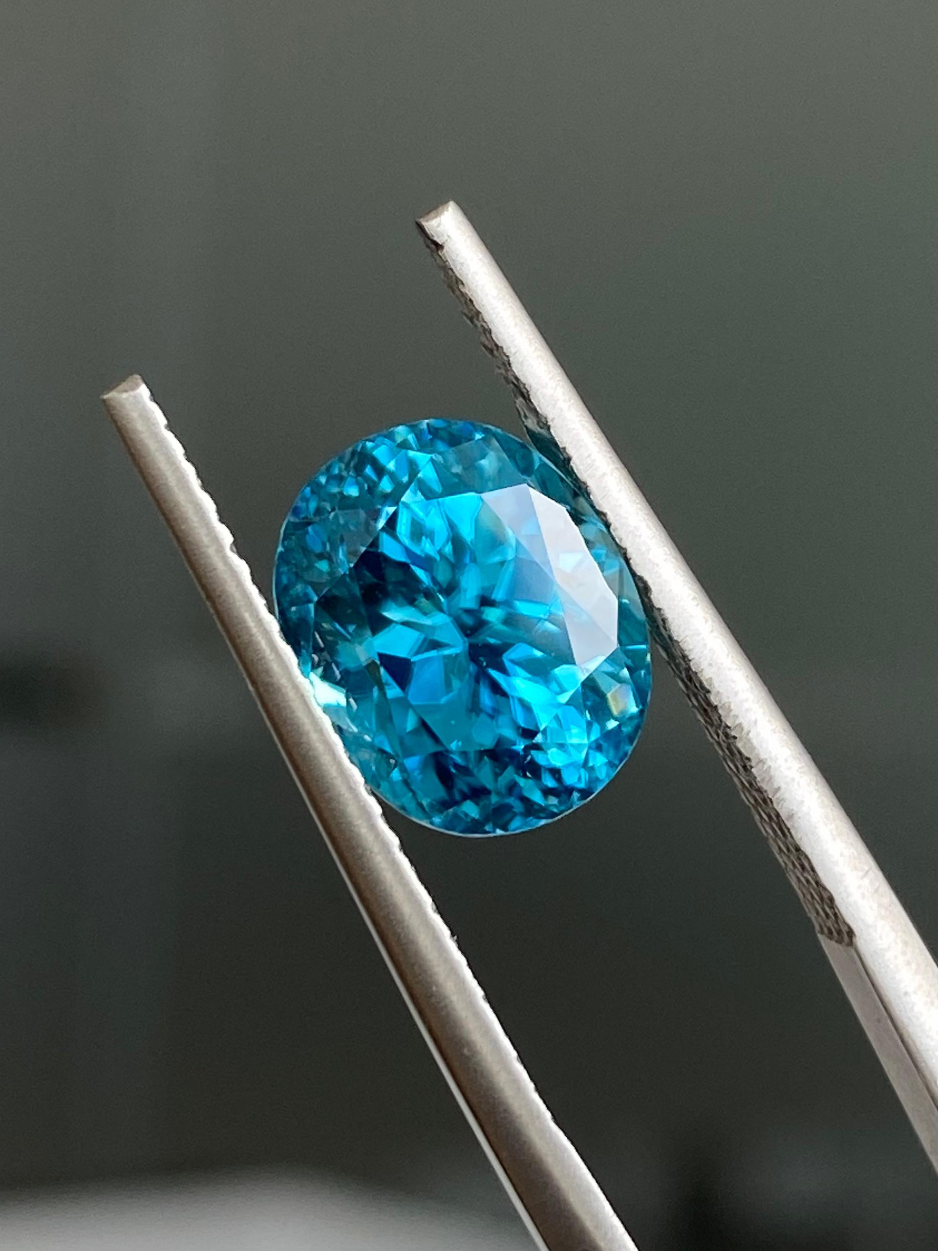 blue blue zircon, 5.63ct oval cut — view 5