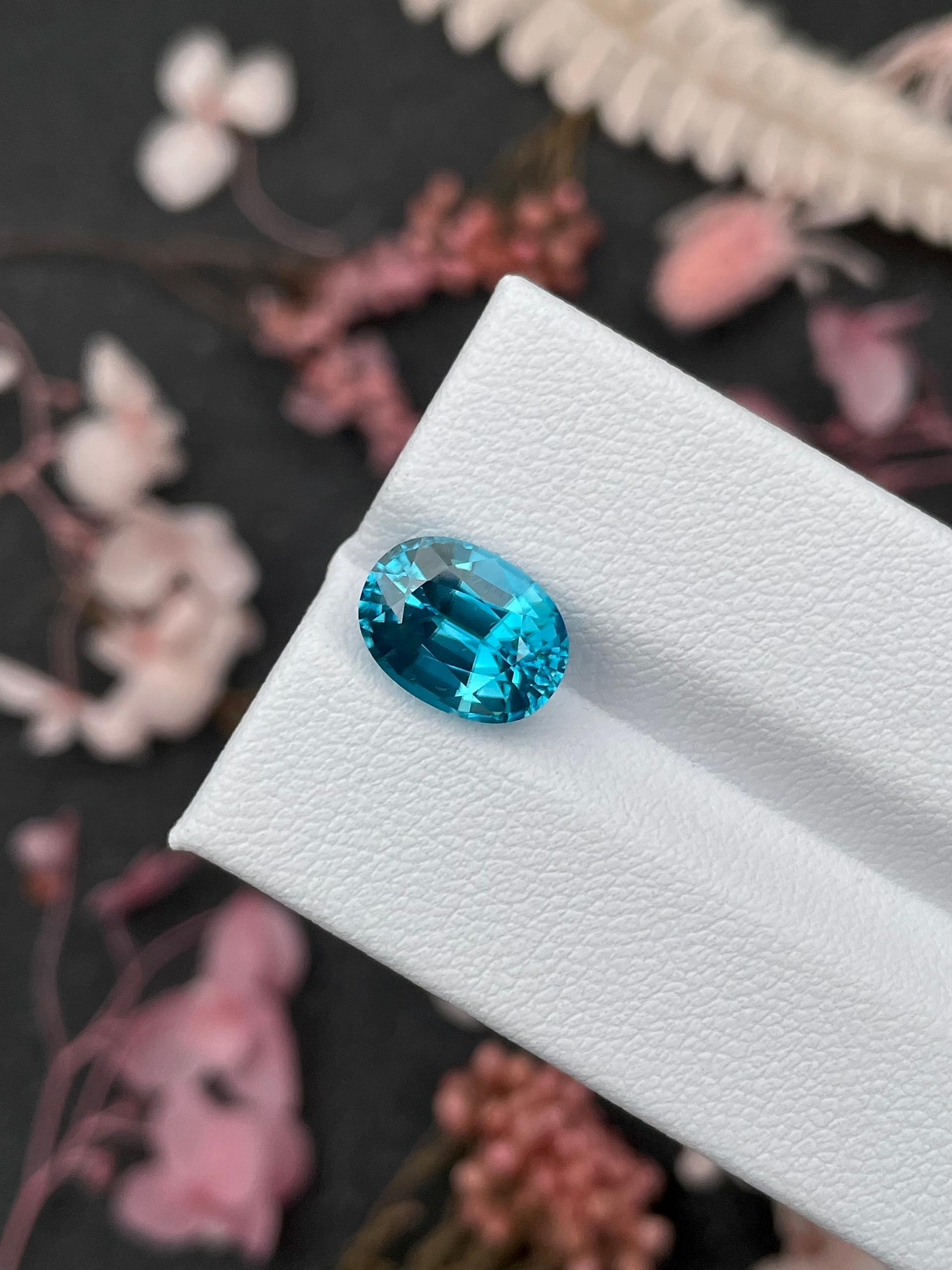 blue blue zircon, 5.67ct oval cut — view 5