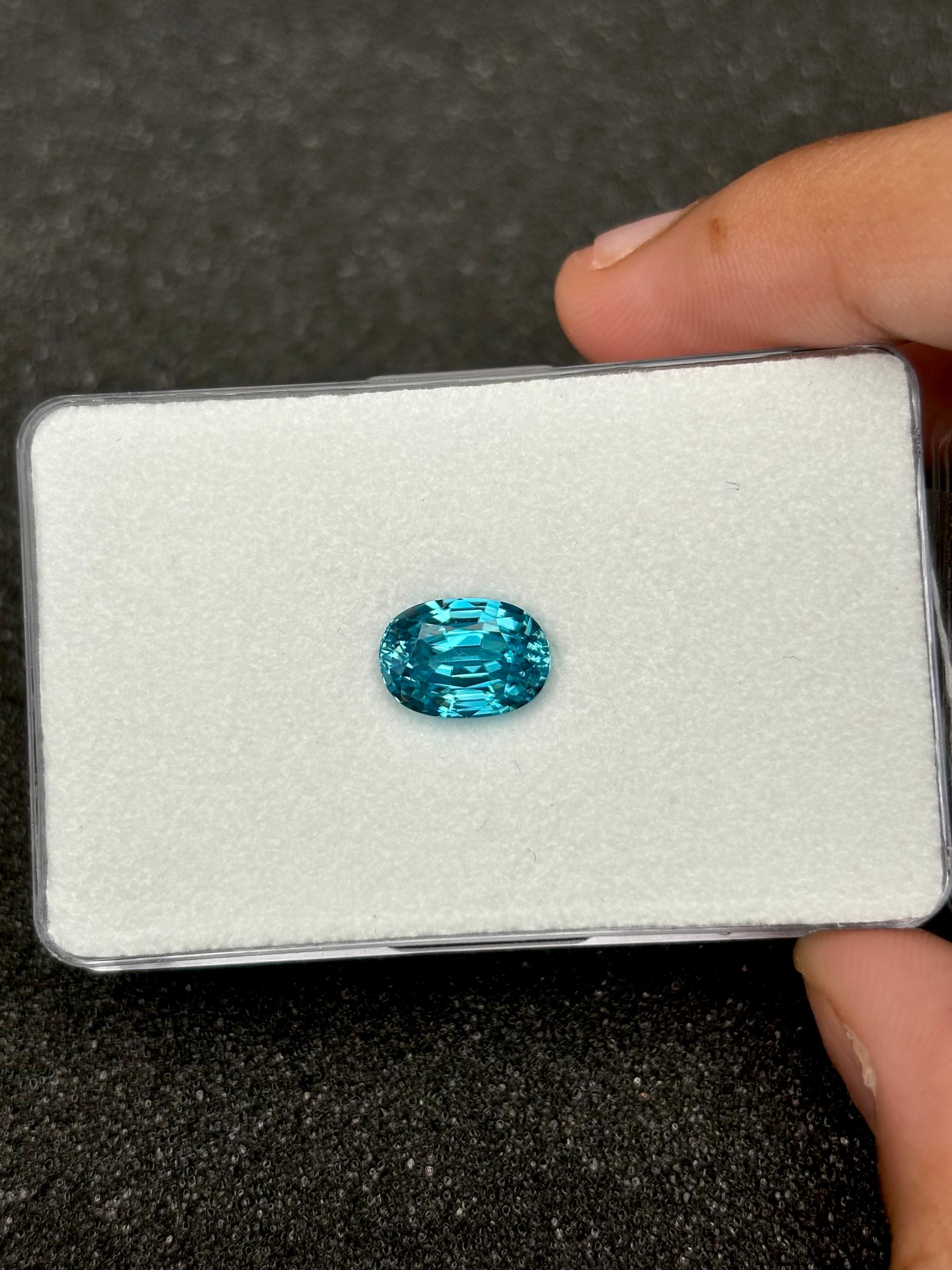 blue blue zircon, 5.32ct oval cut — view 5