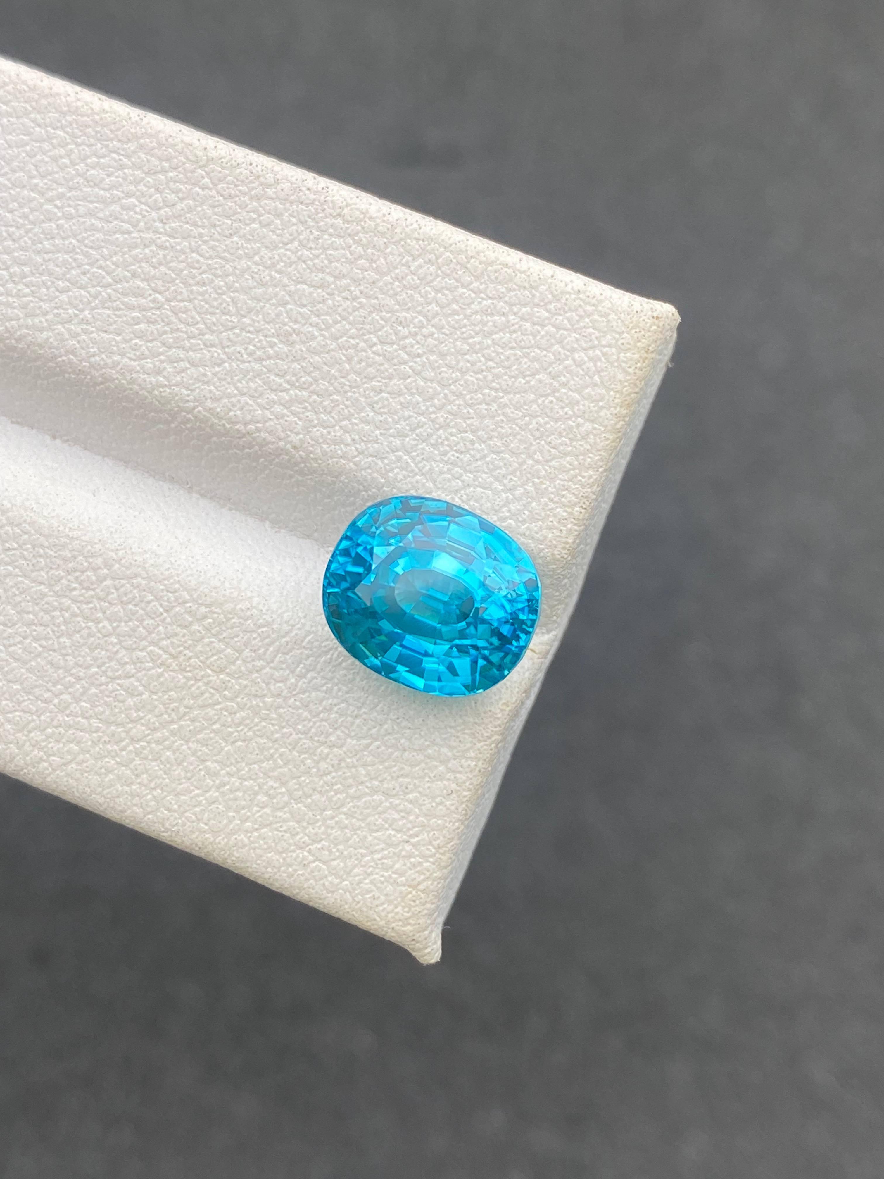 blue blue zircon, 6.92ct oval cut — view 6